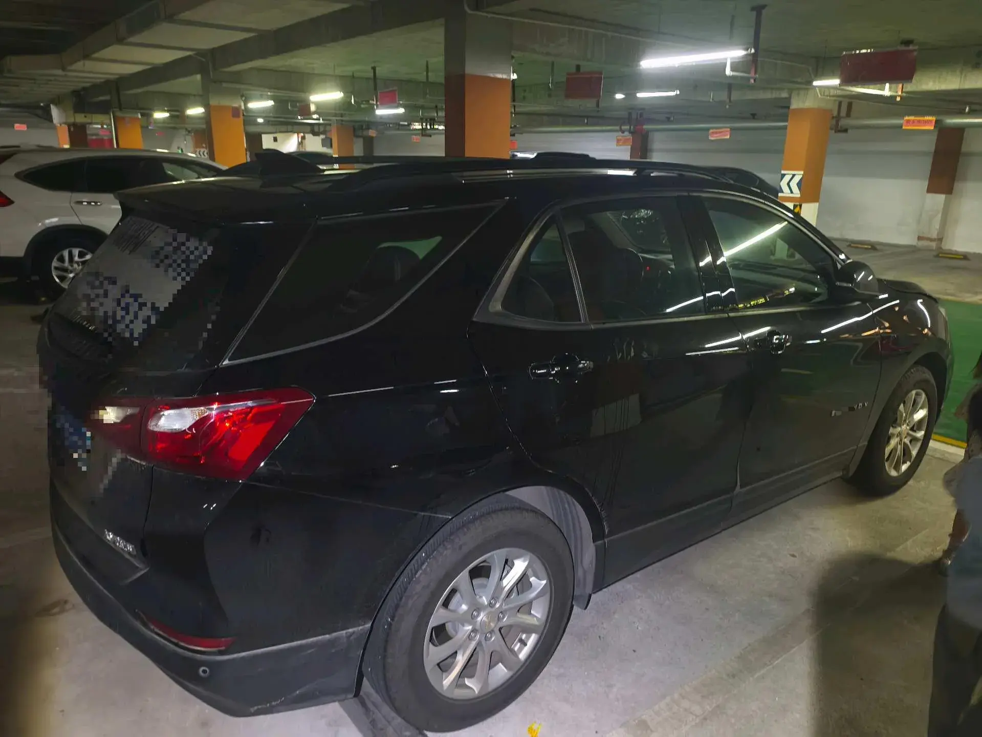 2018 CHEVROLET EQUINOX thumbnail 3