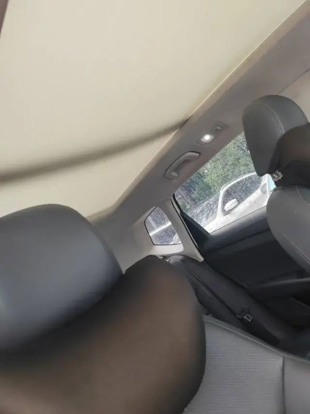 2022 VOLKSWAGEN THARU thumbnail 4