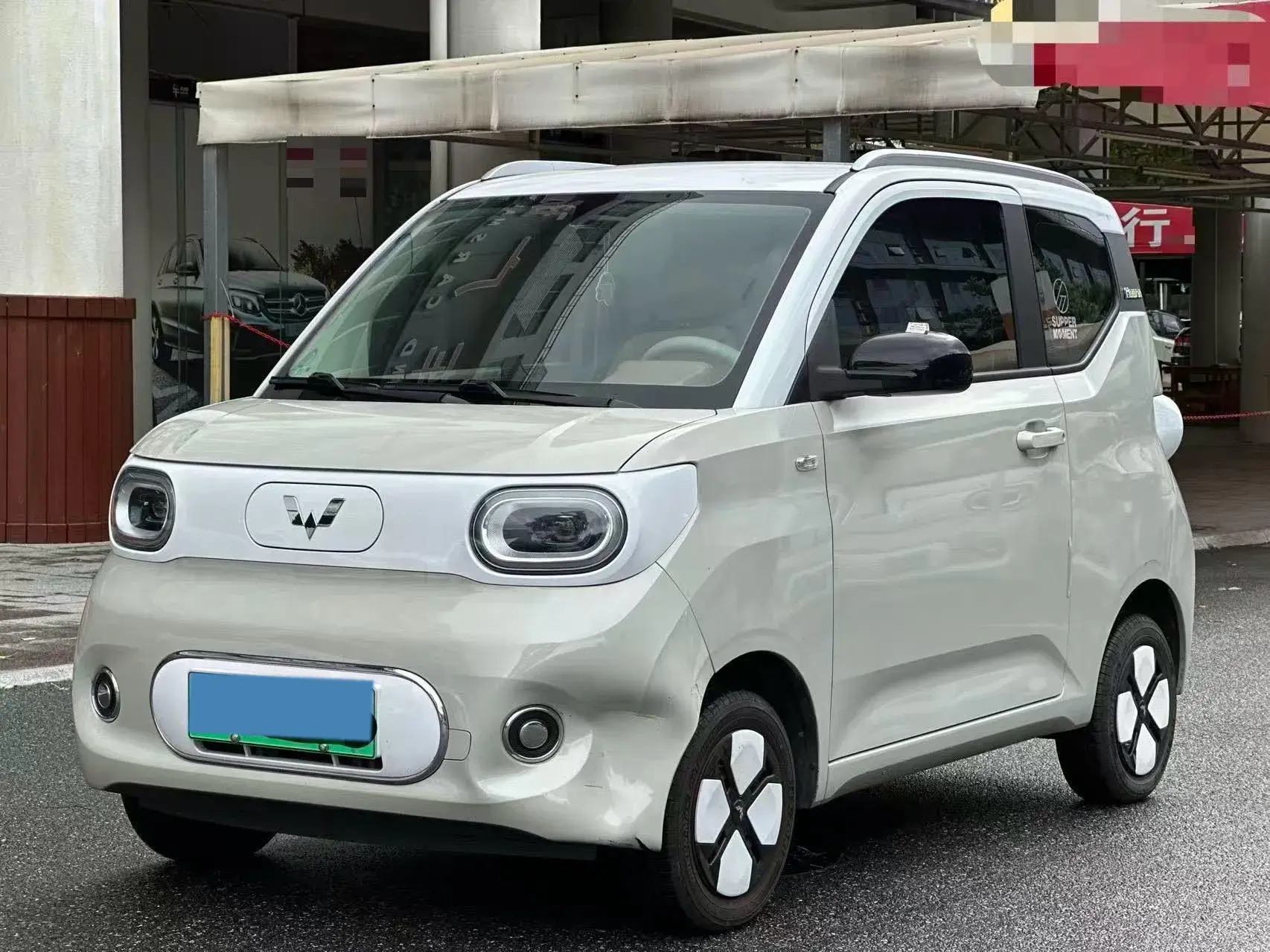 2024 WULING HONGGUANG view 1