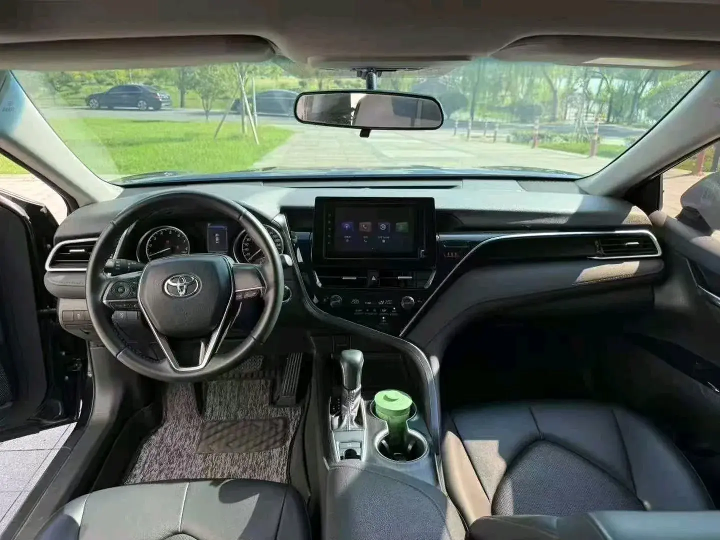 2021 TOYOTA CAMRY thumbnail 2