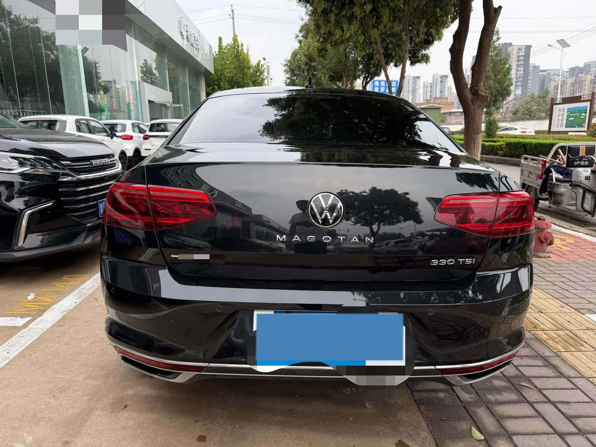 2020 VOLKSWAGEN MAGOTAN thumbnail 3