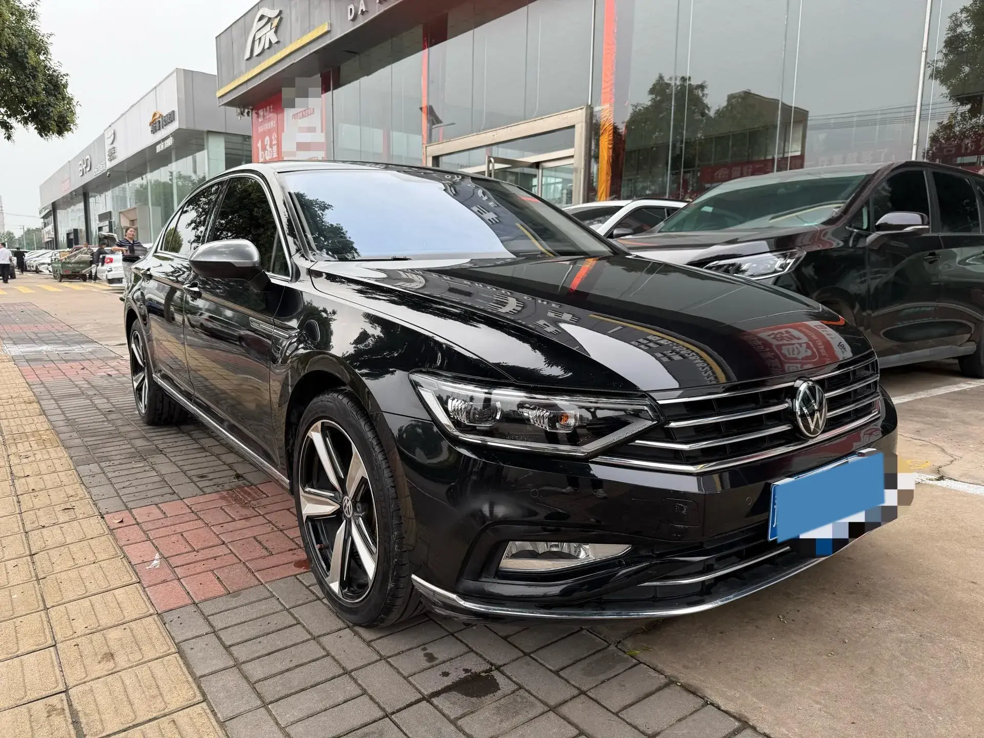 2020 VOLKSWAGEN MAGOTAN thumbnail 2