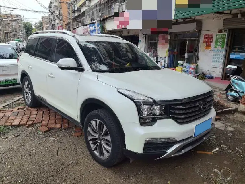 2017 GAC TRUMPCHI thumbnail 3