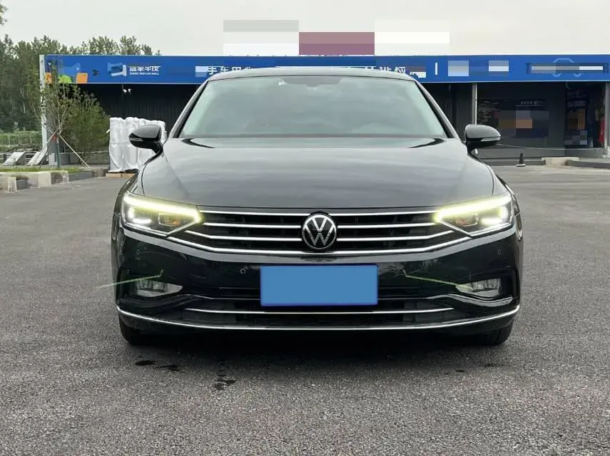 2020 VOLKSWAGEN MAGOTAN thumbnail 2