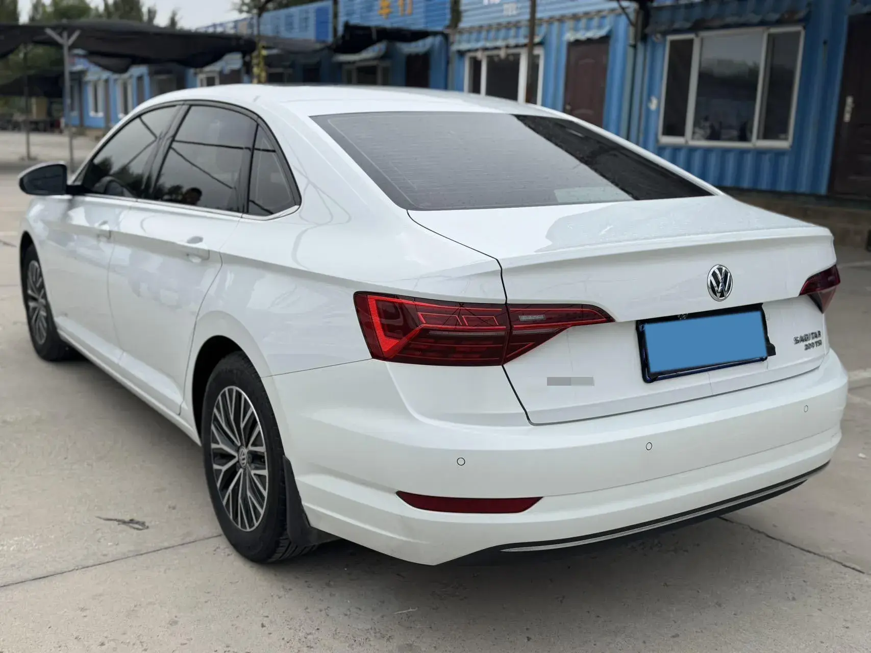 2019 VOLKSWAGEN SAGITAR thumbnail 4