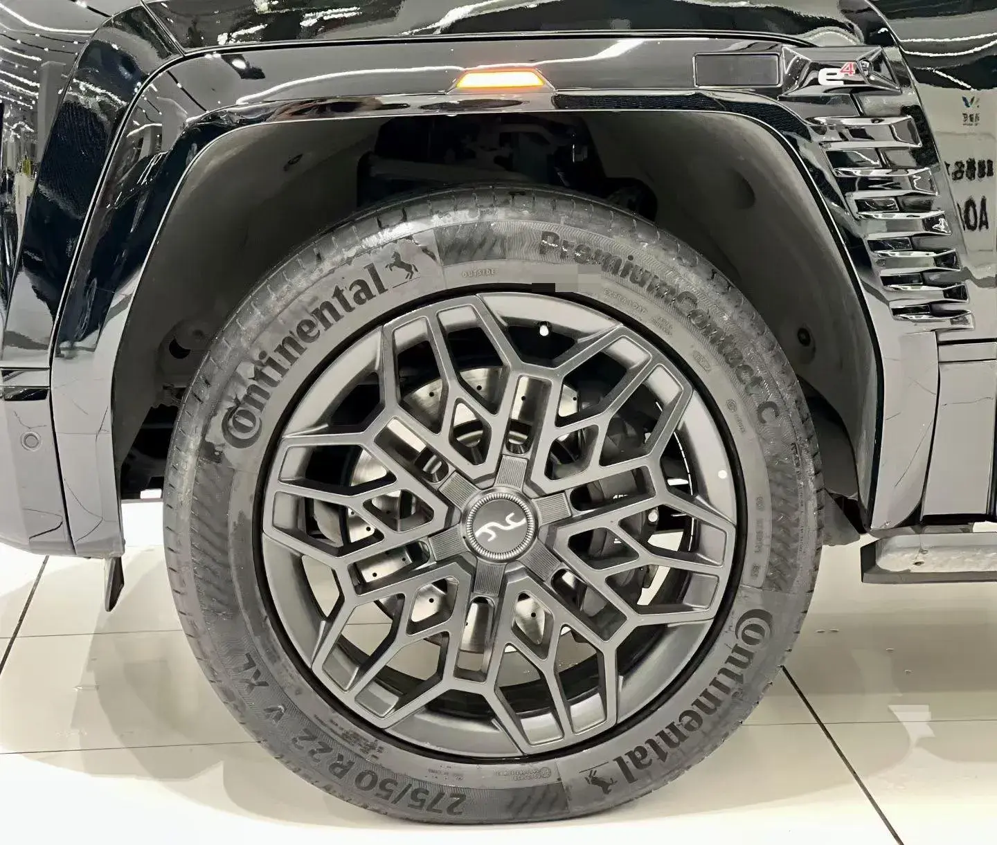 2023 YANGWANG U8 thumbnail 3