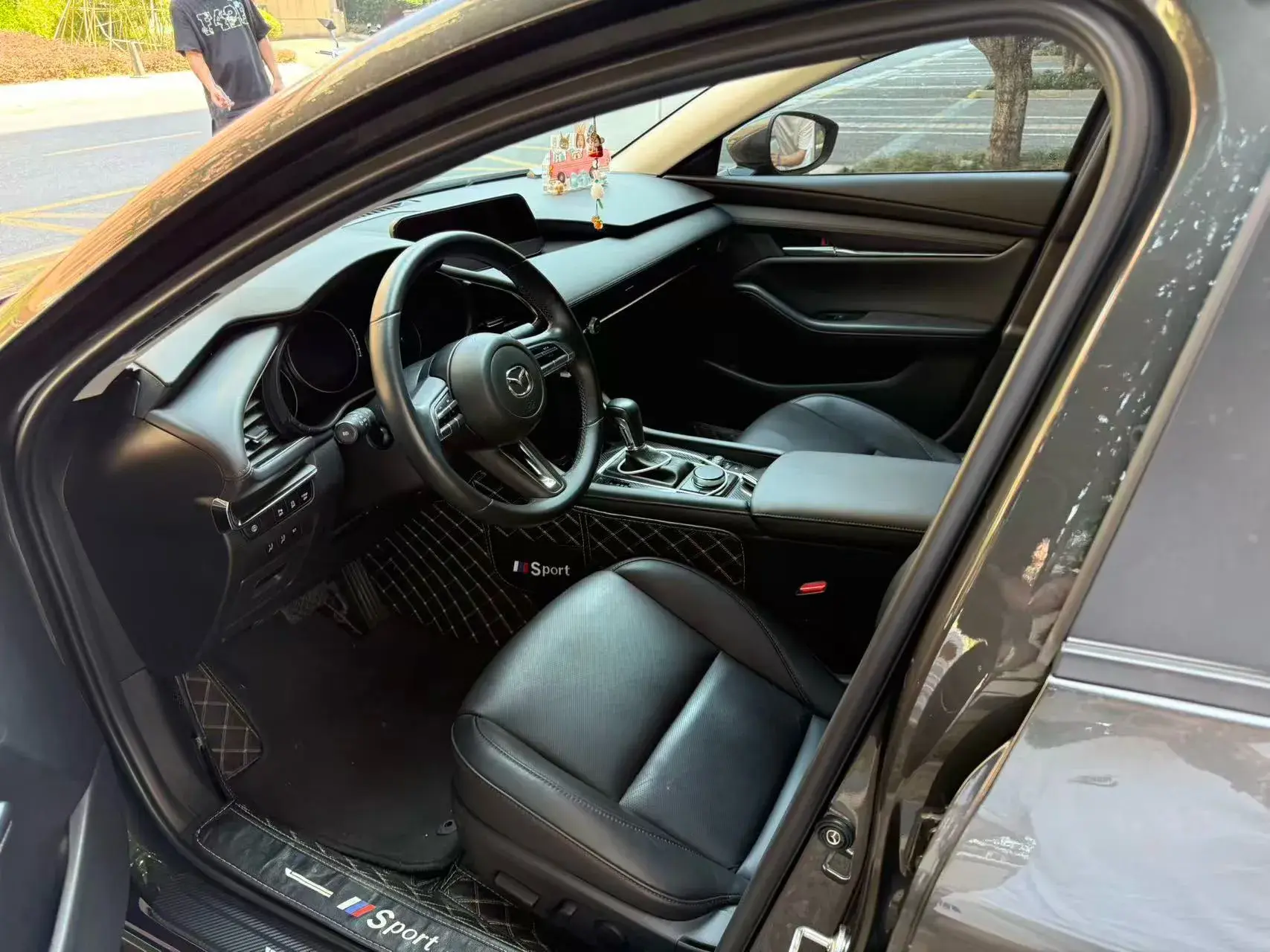 2022 MAZDA 3 thumbnail 2