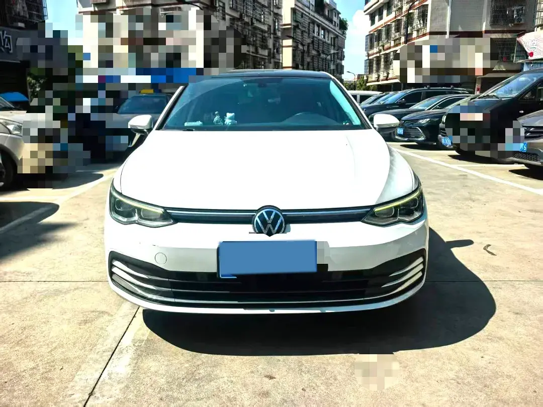 2021 VOLKSWAGEN GOLF thumbnail 2