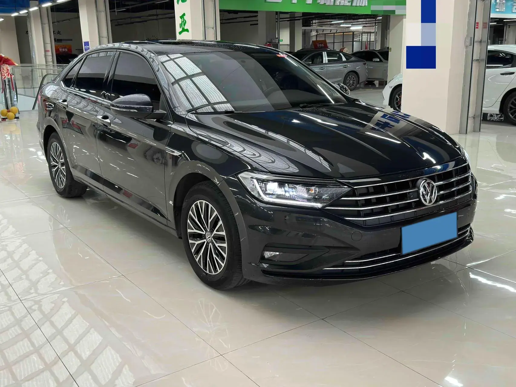 2021 VOLKSWAGEN SAGITAR thumbnail 3