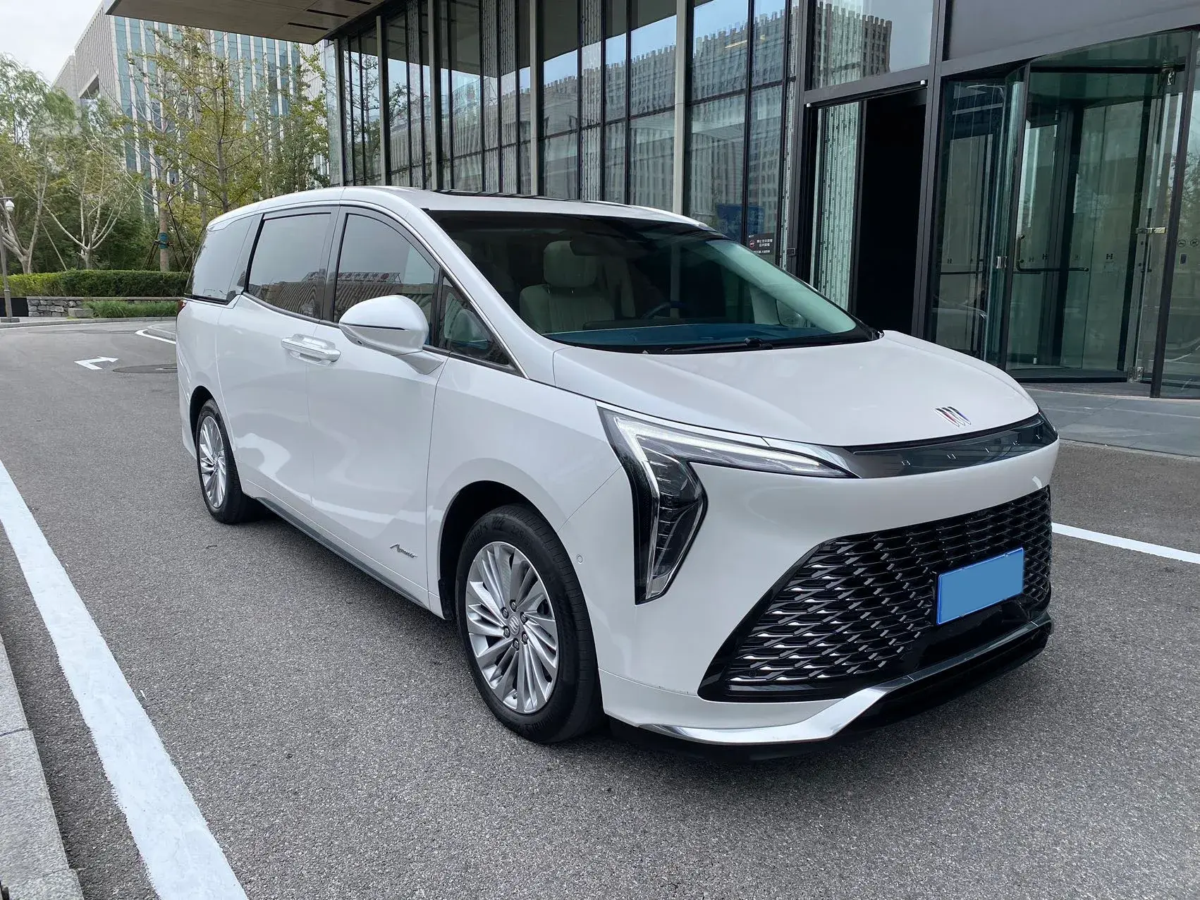 2023 BUICK CENTURY thumbnail 2