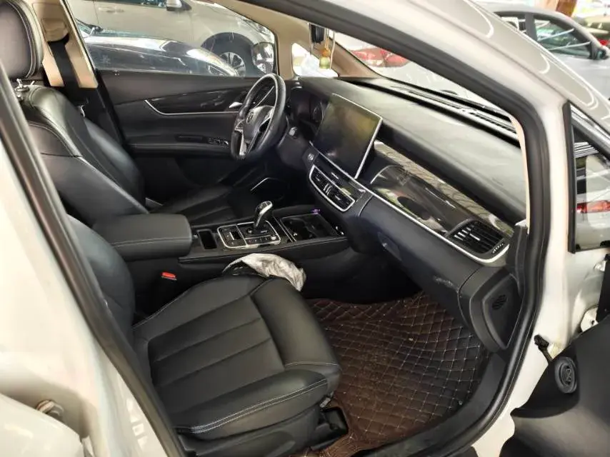 2019 BYD SONG thumbnail 2