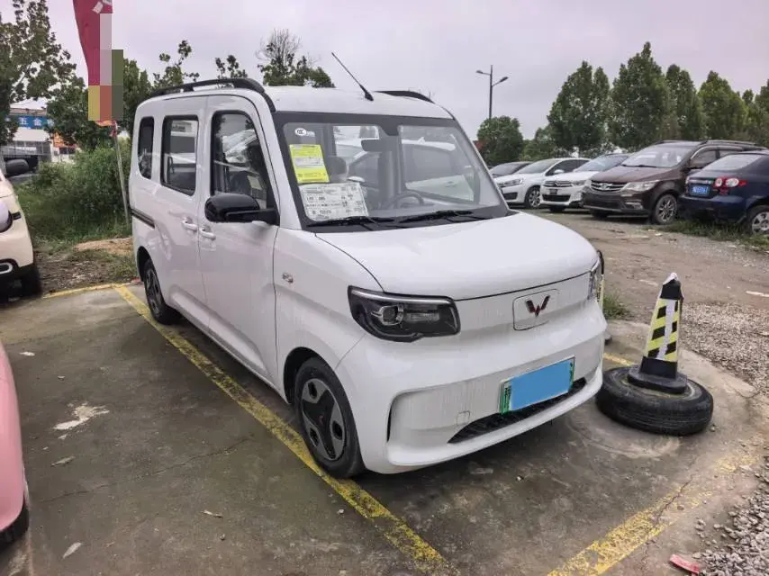 2025 WULING ZHIGUANG thumbnail 2