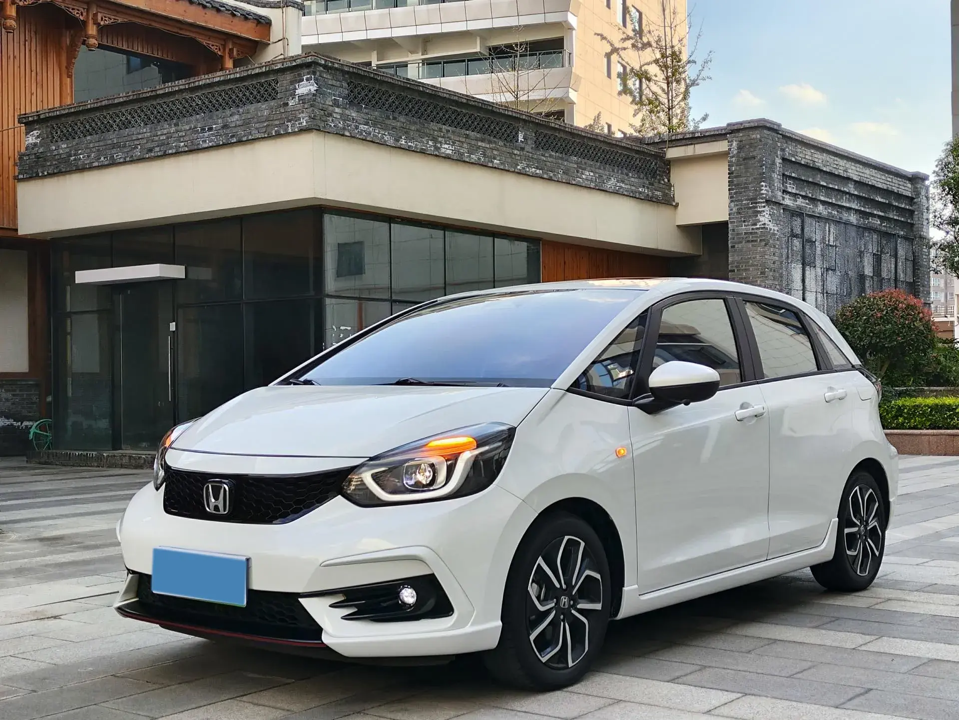 2021 HONDA LIFE view 1