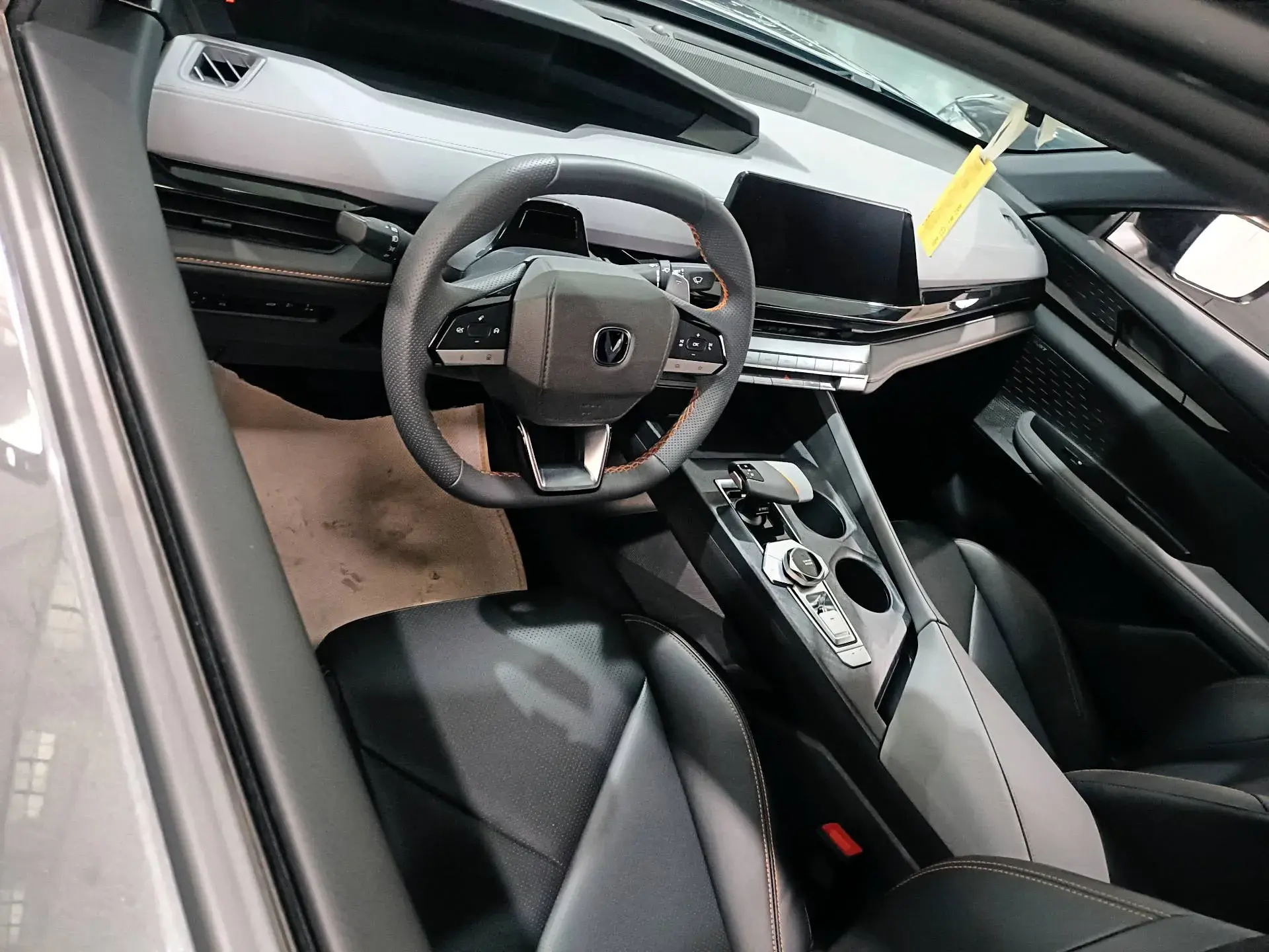 2022 CHANGAN UNI-V thumbnail 4