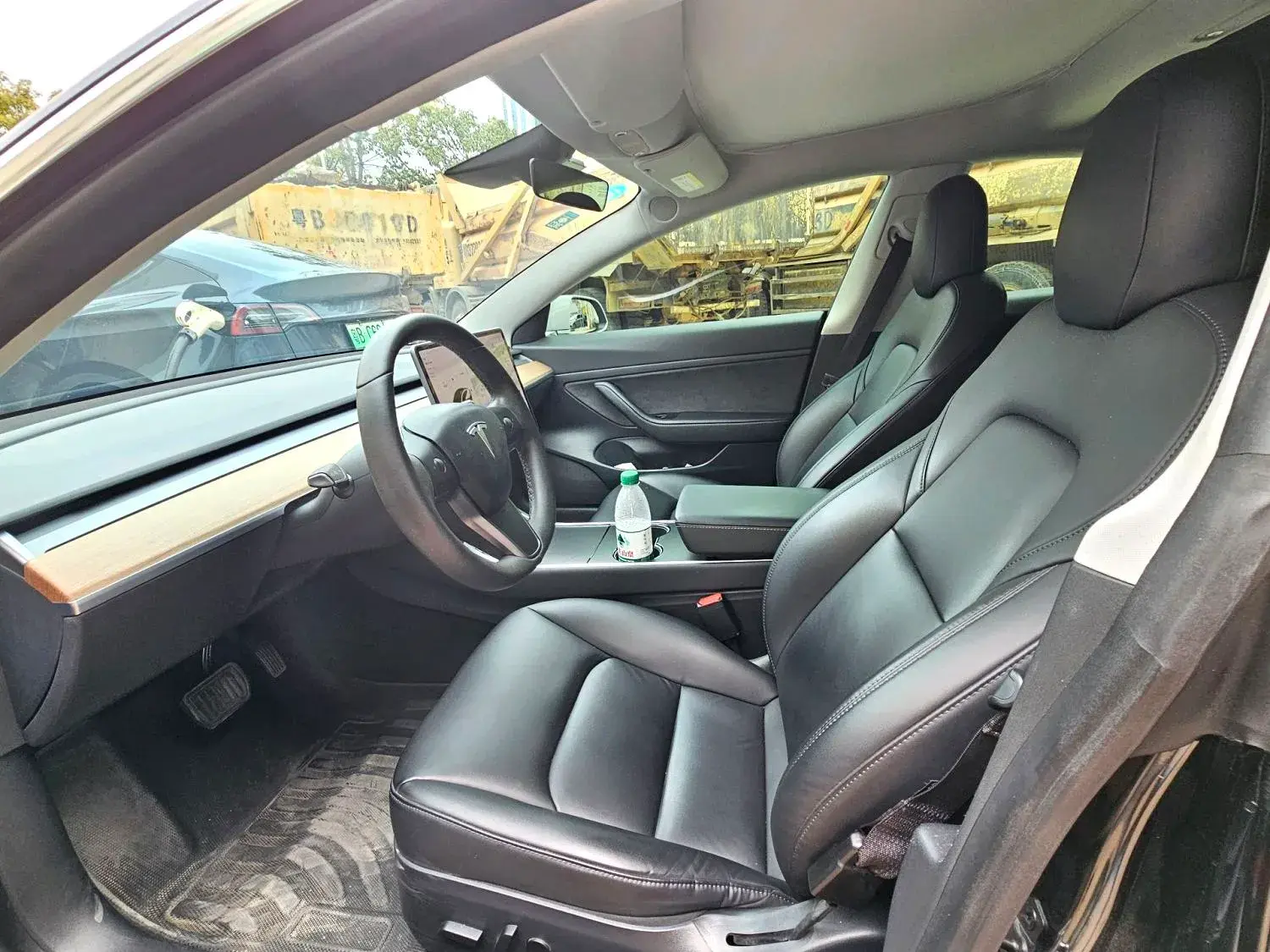 2019 TESLA MODEL thumbnail 3