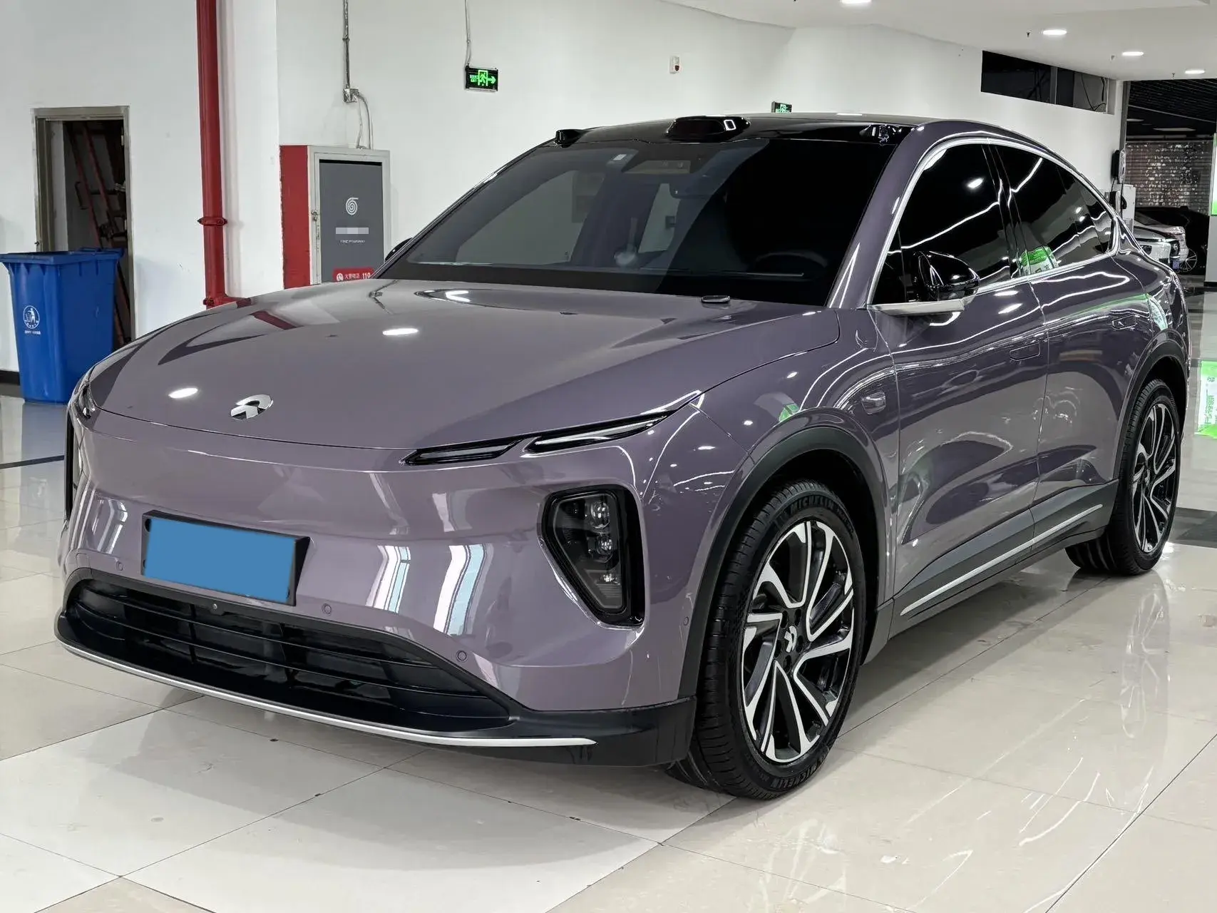 2023 NIO EC6 view 1