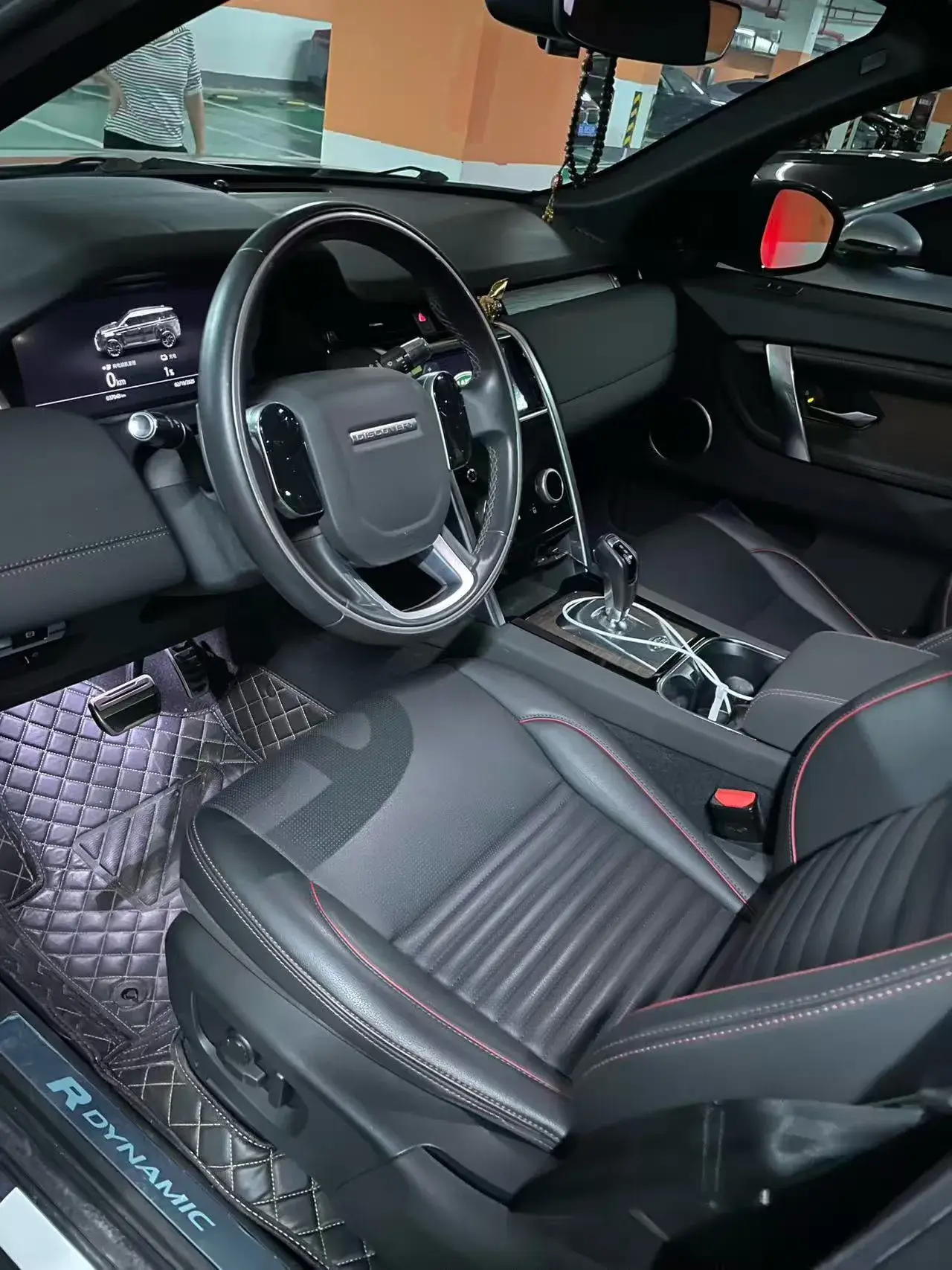 2021 LAND ROVER thumbnail 4