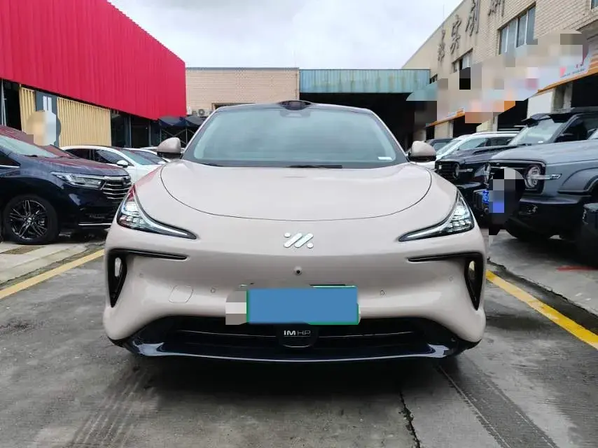 2023 IM LS6 thumbnail 2