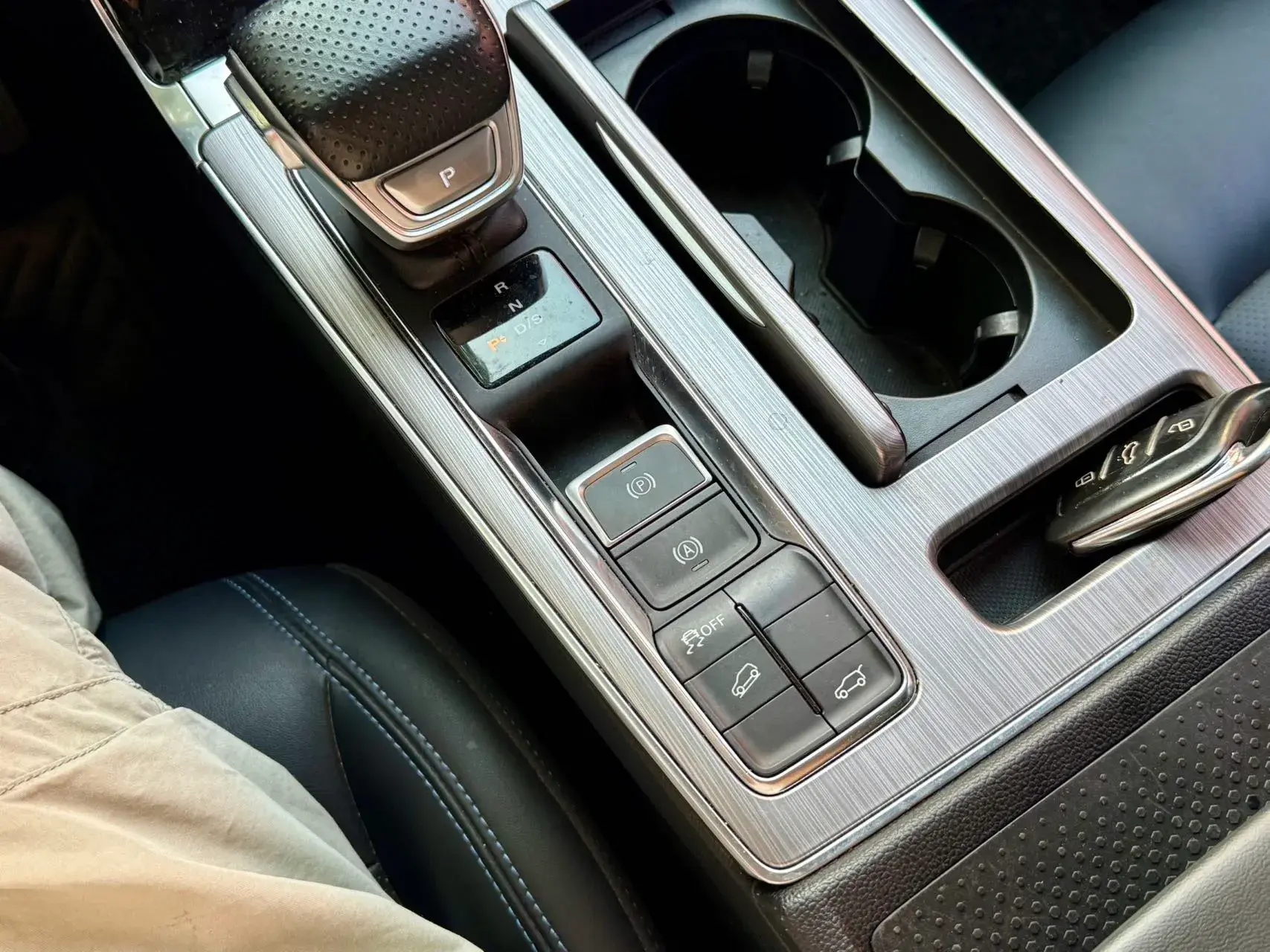 2020 ROEWE RX5 thumbnail 4