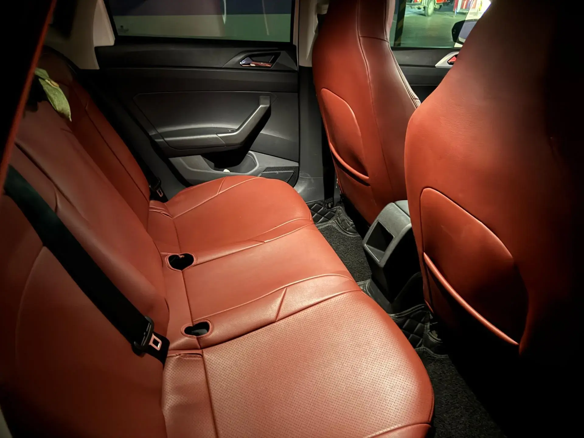 2019 VOLKSWAGEN POLO thumbnail 3