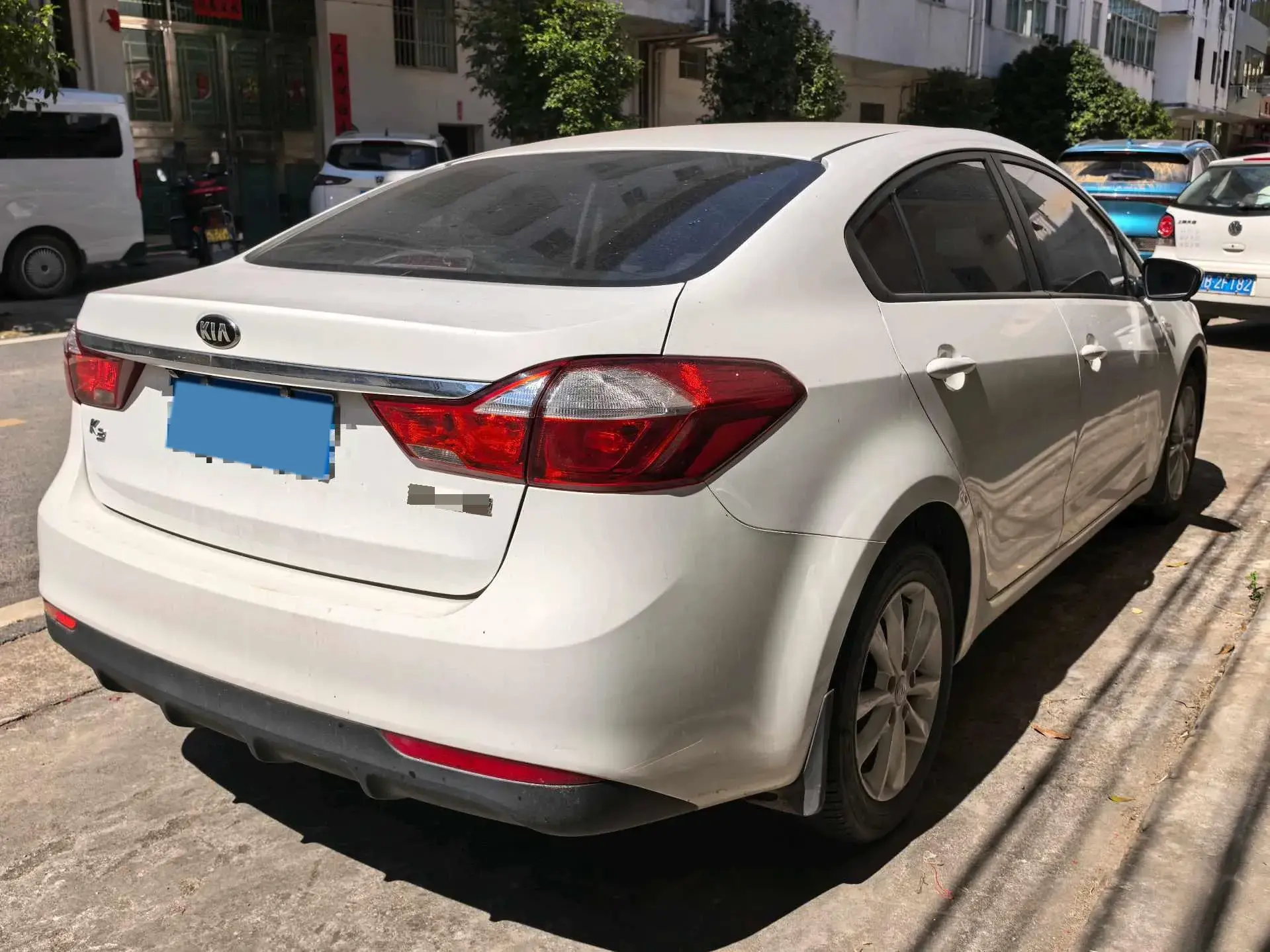 2016 KIA K3 thumbnail 4