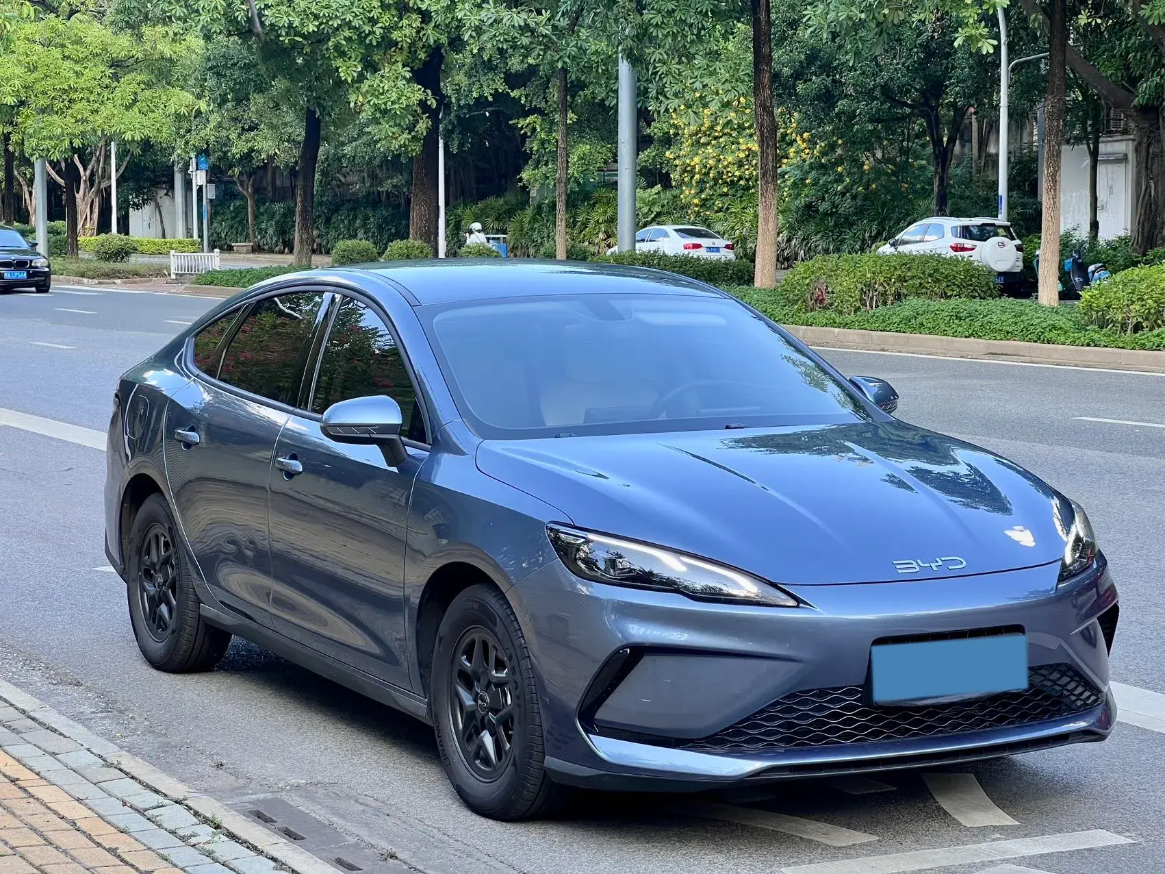 2025 BYD SEAL05 thumbnail 2