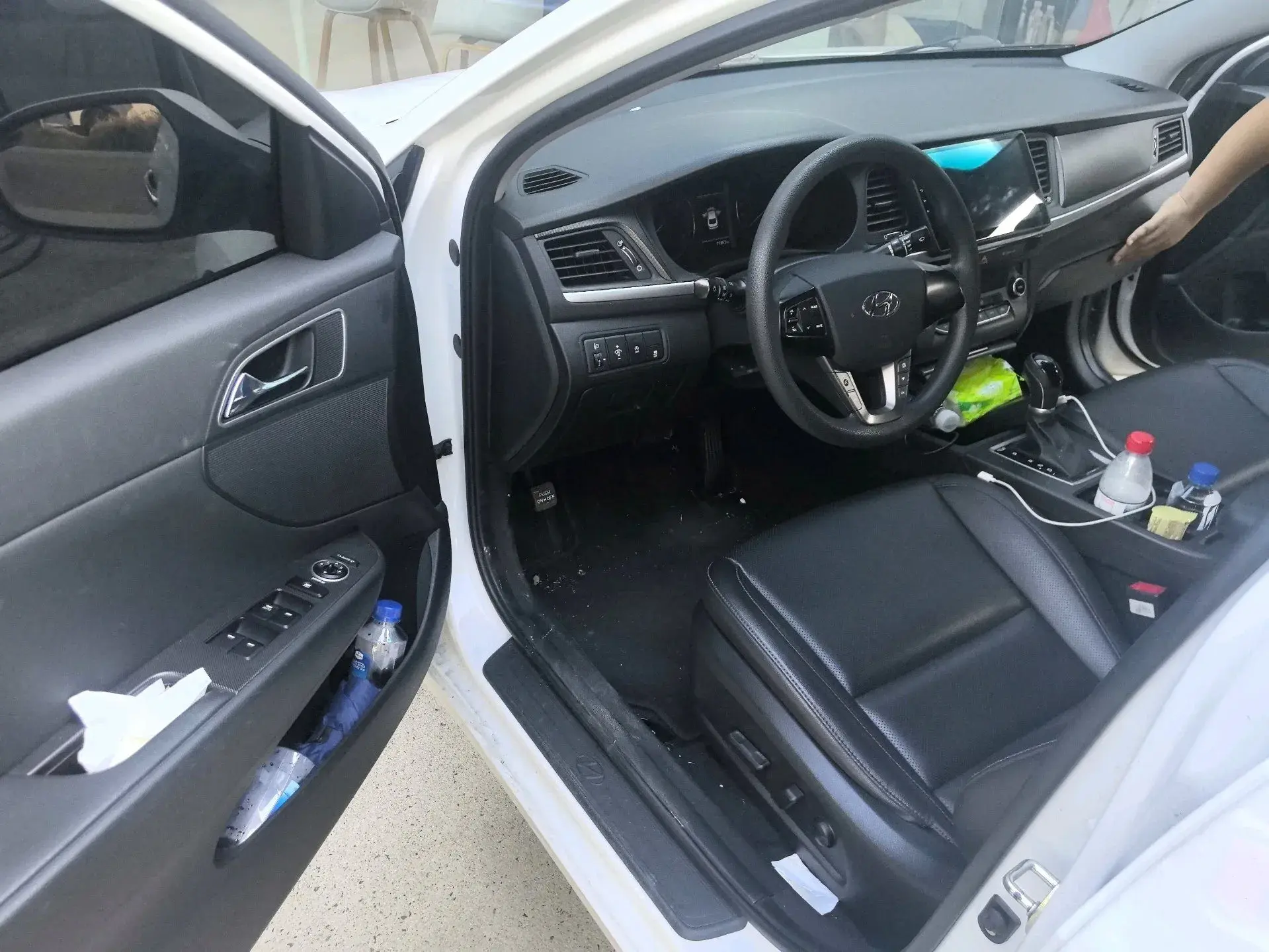 2019 HYUNDAI MISTRA thumbnail 3