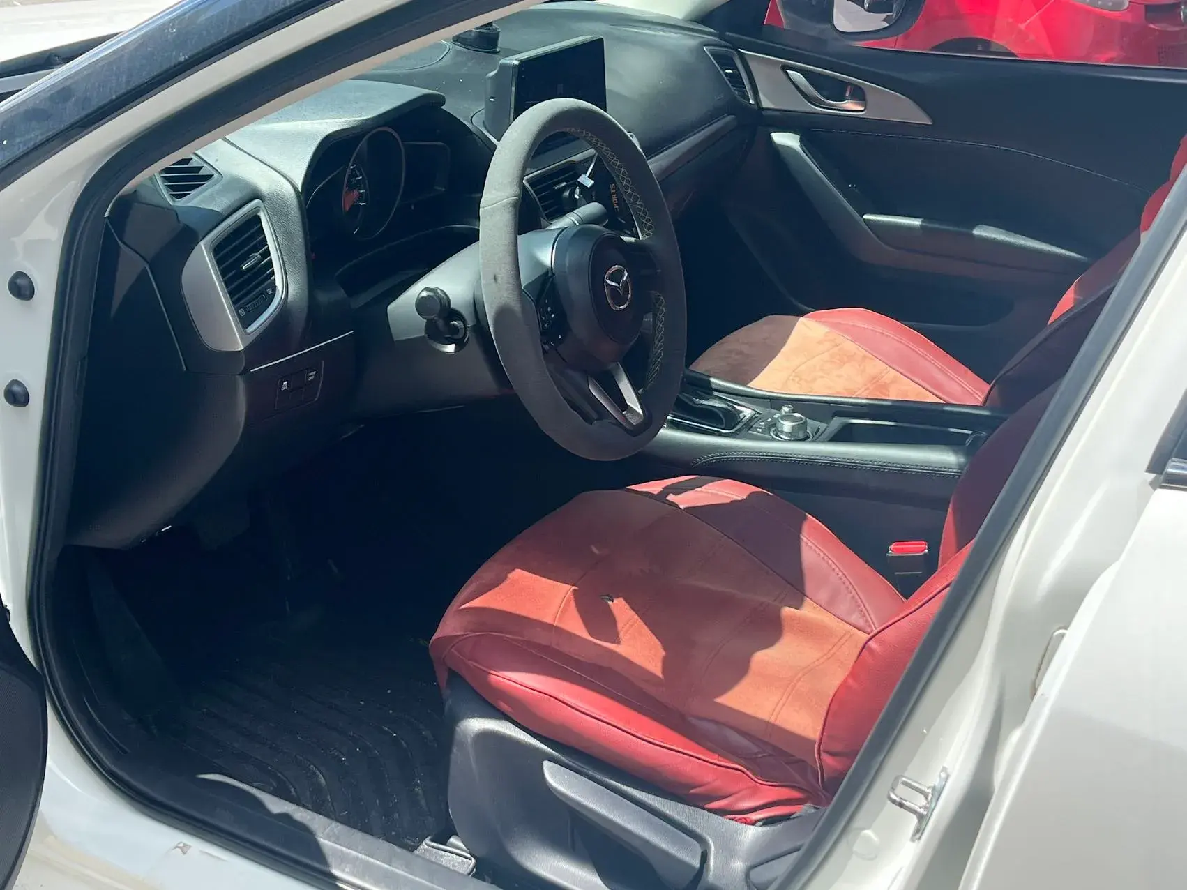 2019 MAZDA 3 thumbnail 3