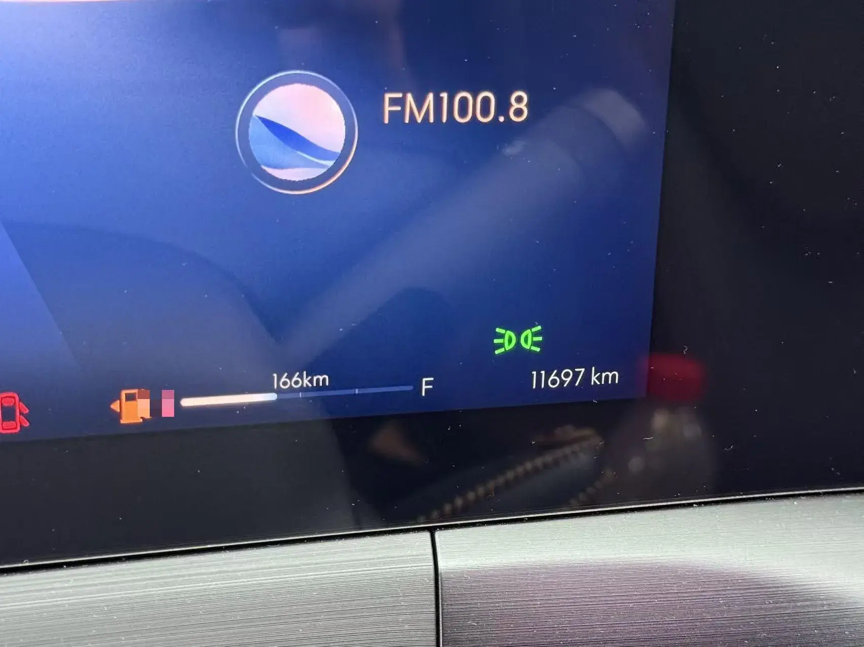 2023 BUICK VERANO thumbnail 3