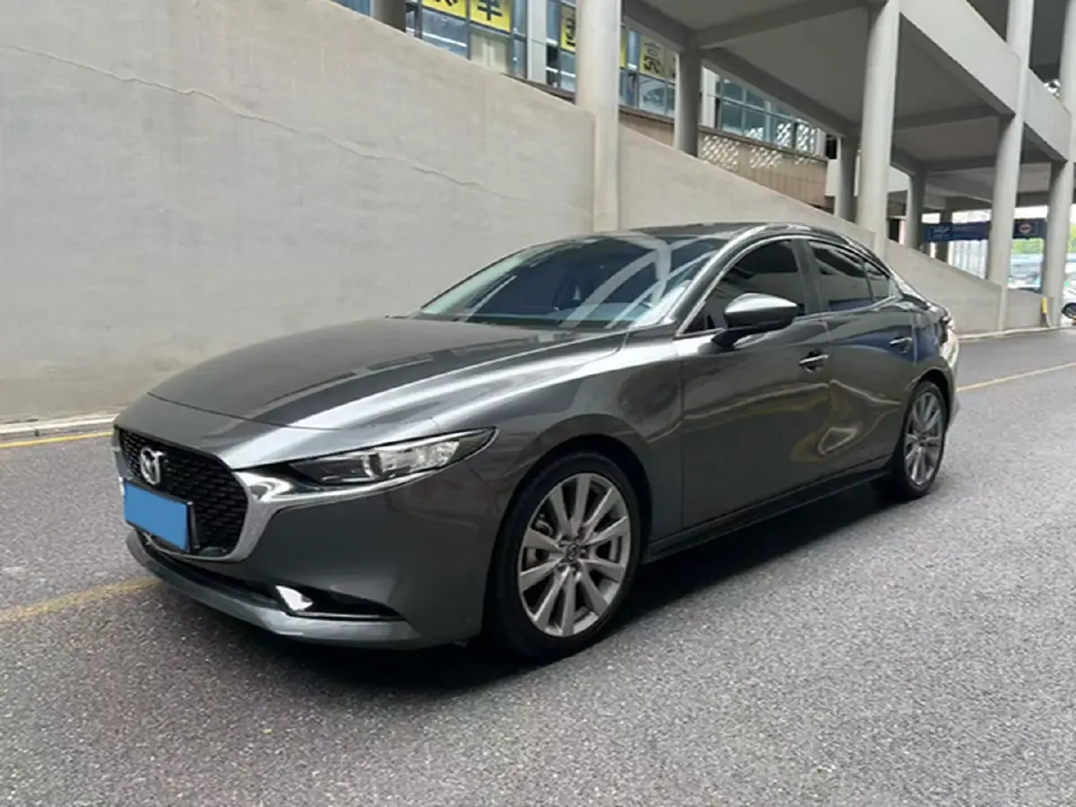 2020 Mazda 3 Axela 2.0L 158HP L4 6AT