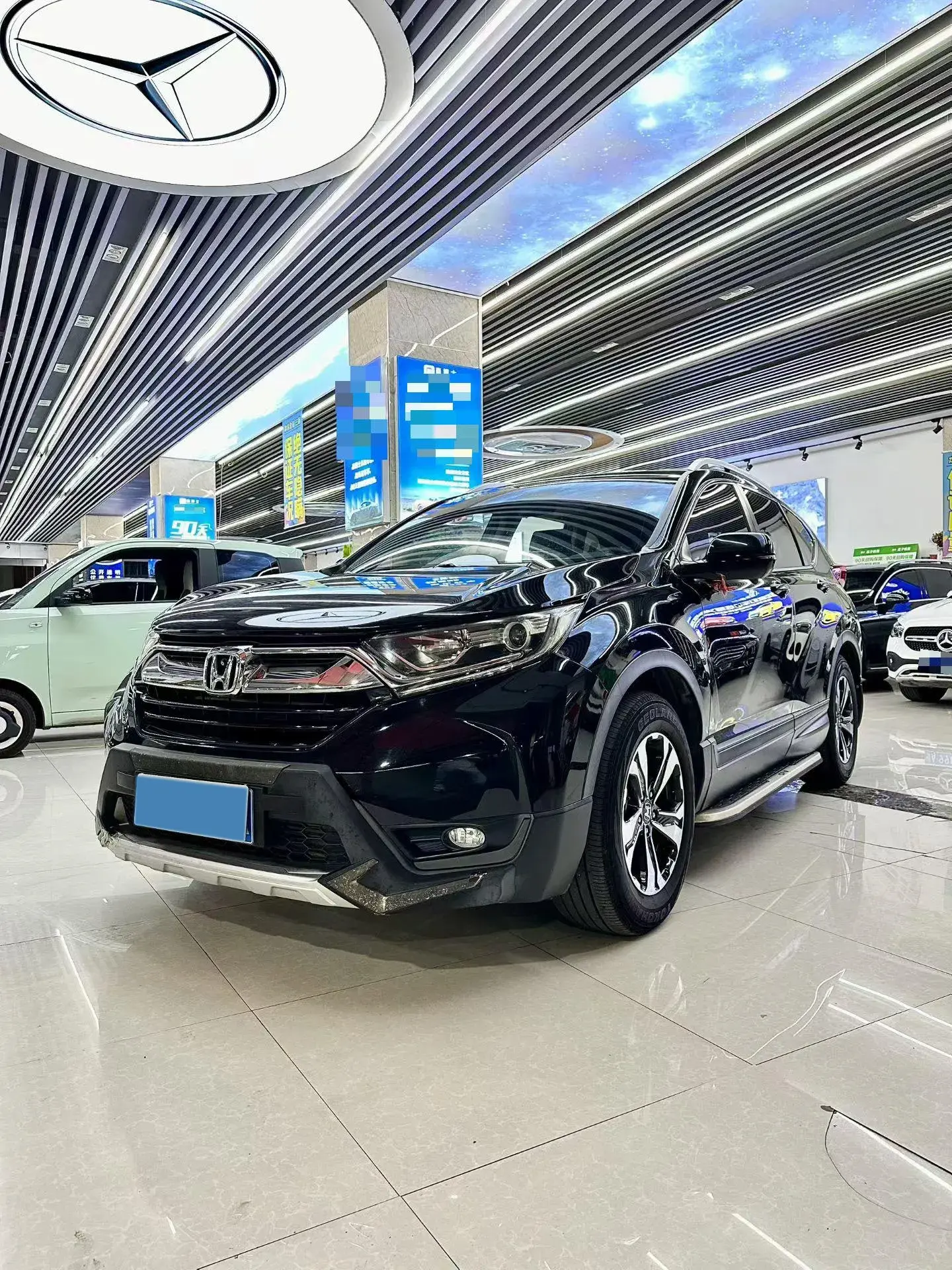 2019 HONDA CR-V view 1