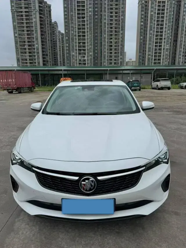 2022 BUICK VERANO thumbnail 2