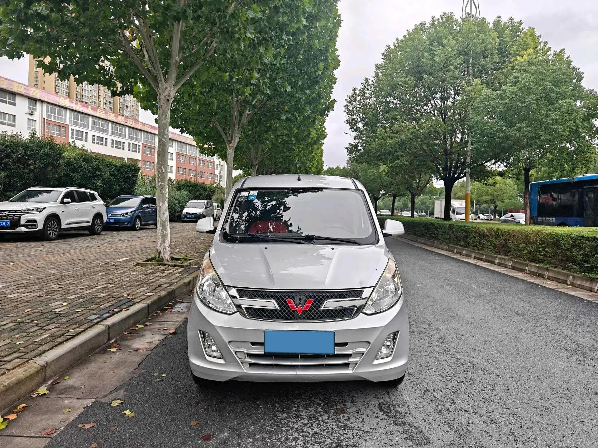 2016 WULING RONGGUANG thumbnail 3