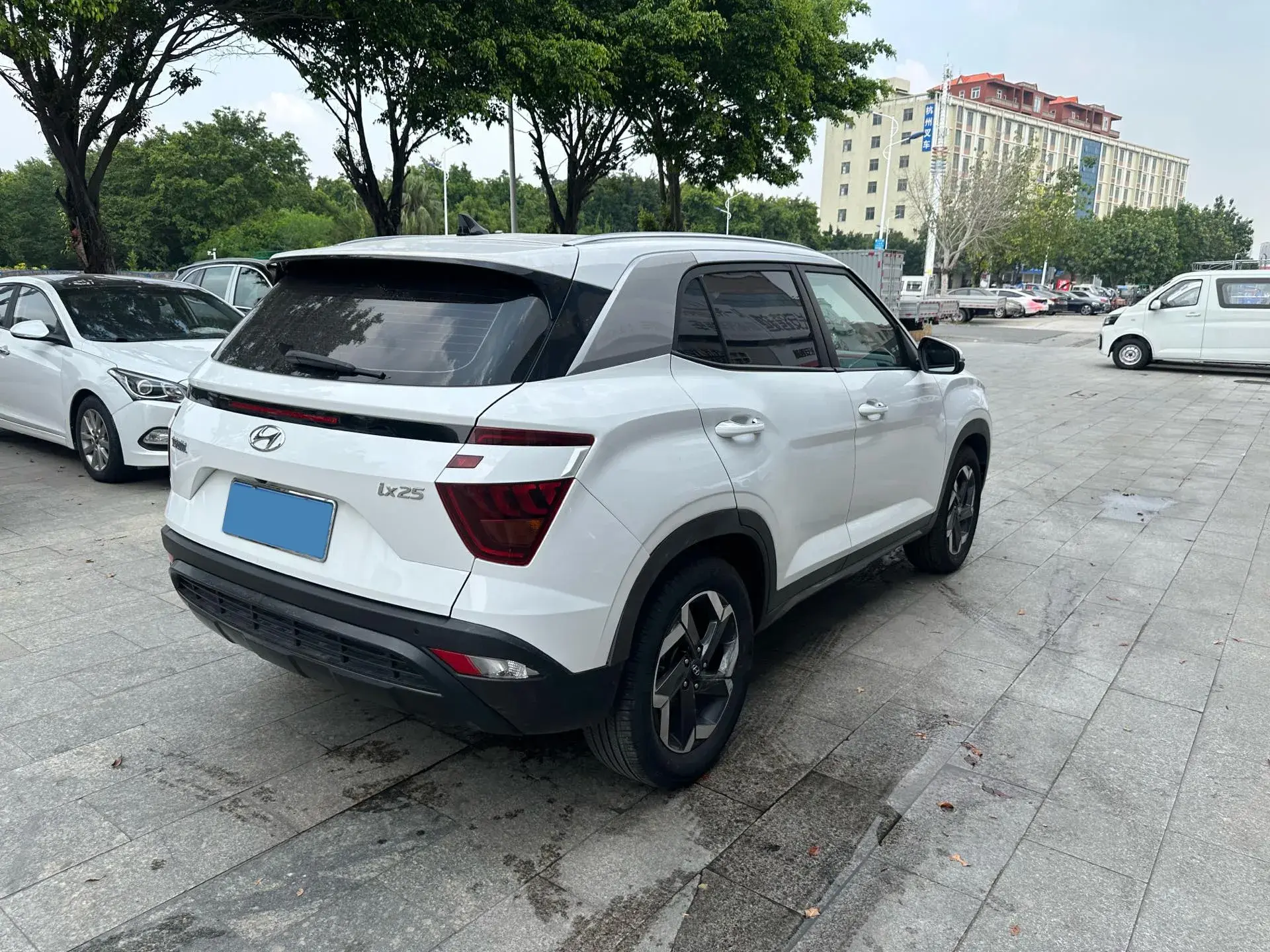 2020 HYUNDAI IX25 thumbnail 3