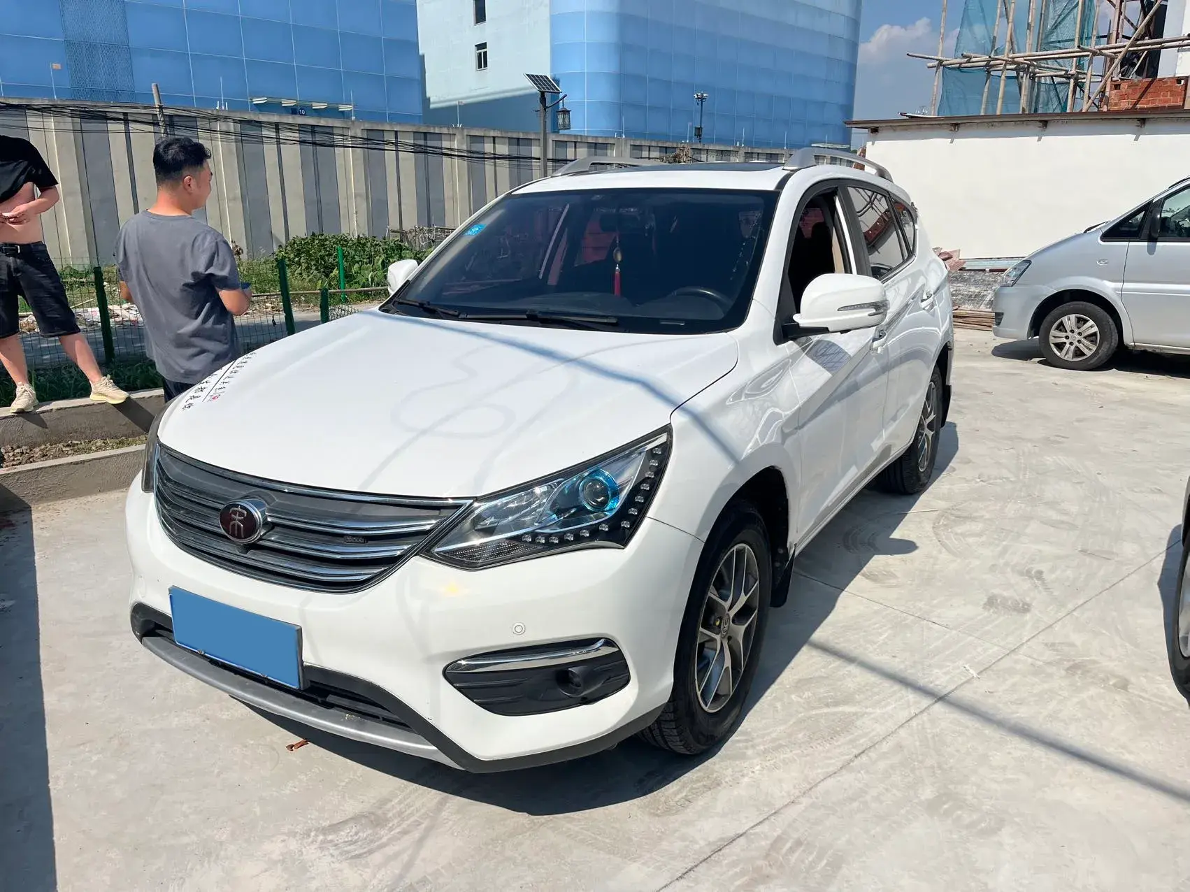 2018 BYD SONG view 1