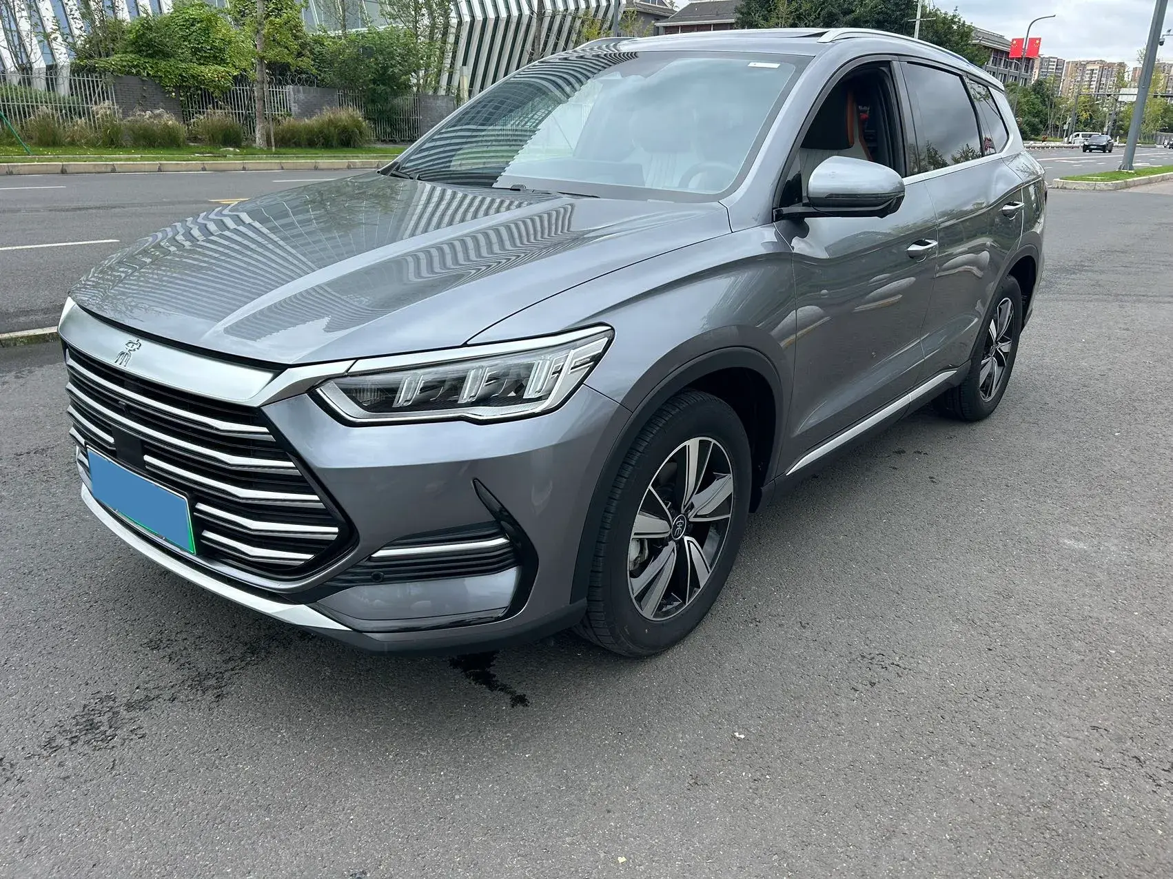 2022 BYD SONG view 1