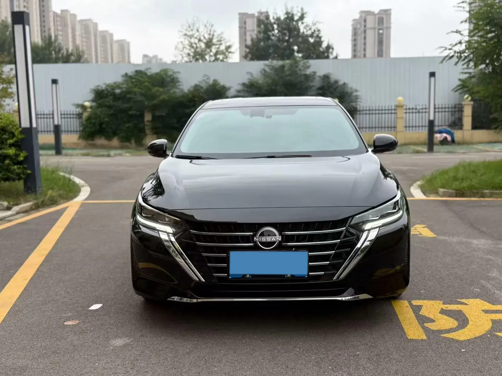 2023 NISSAN SYLPHY thumbnail 2