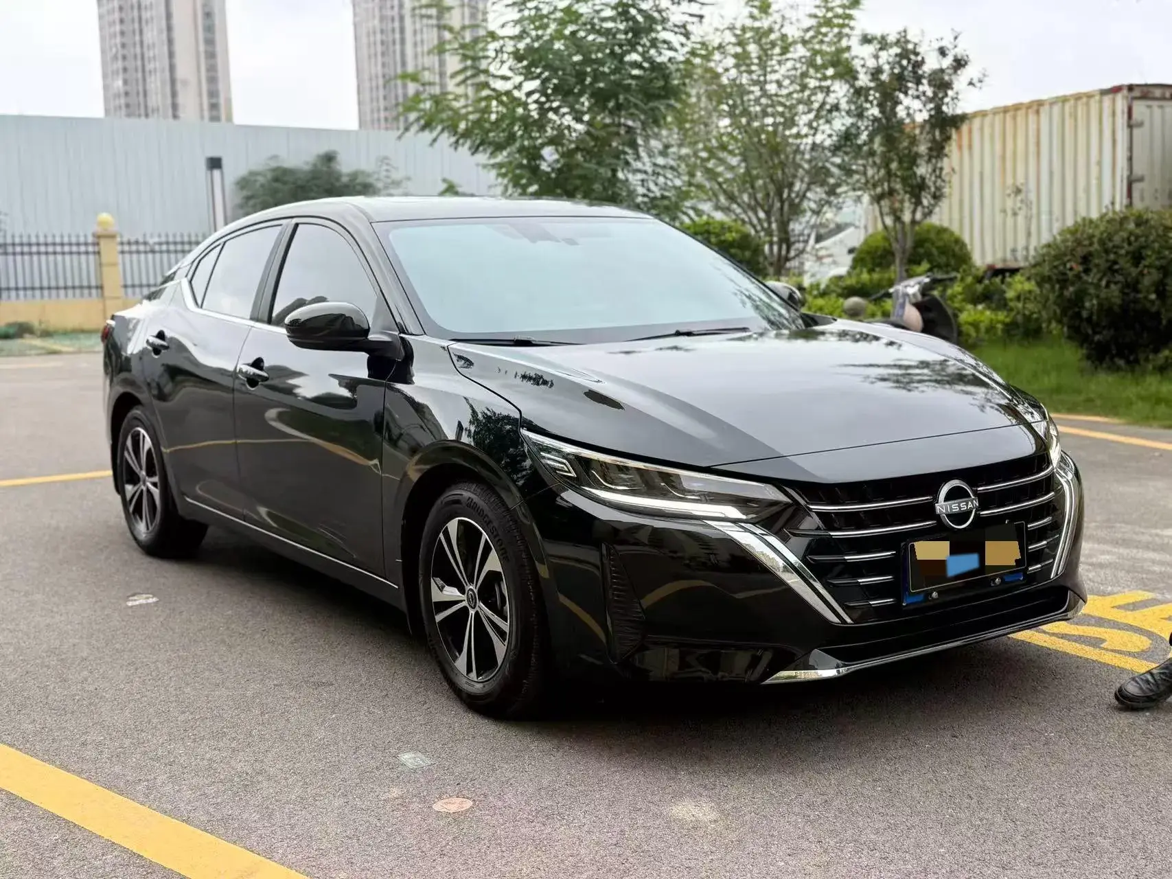 2023 NISSAN SYLPHY thumbnail 3
