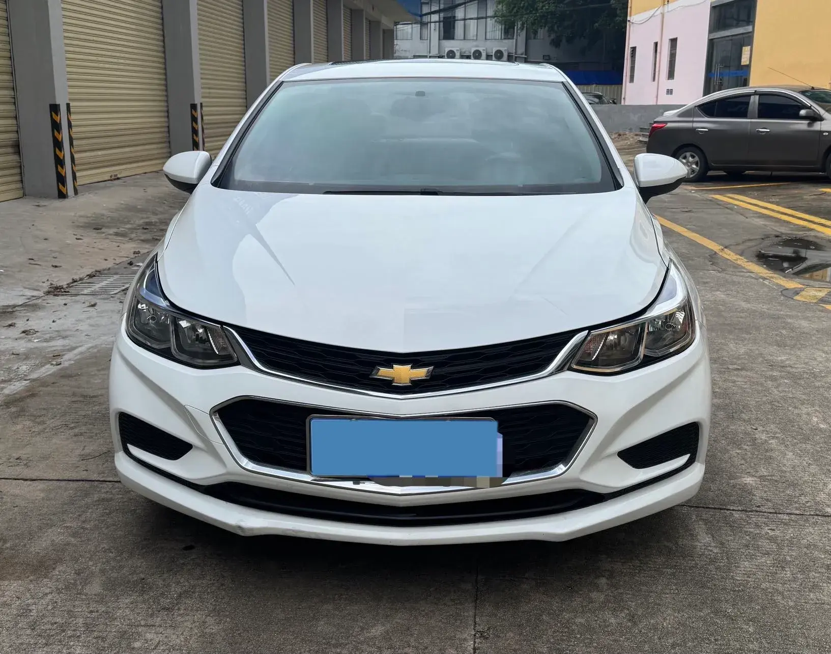 2018 CHEVROLET CRUZE thumbnail 2