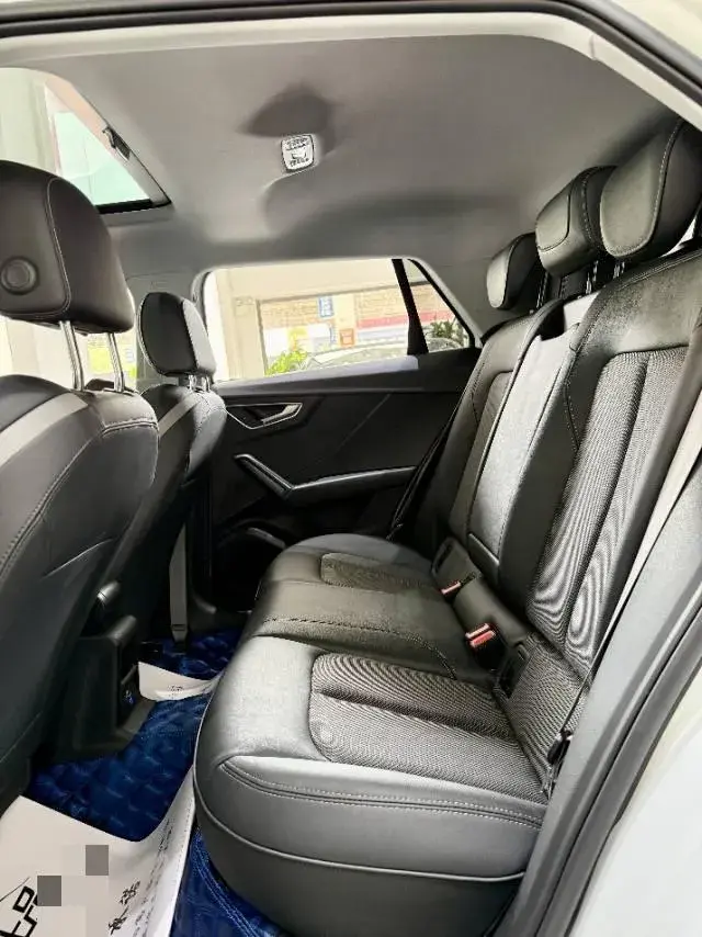 2021 AUDI Q2L thumbnail 2