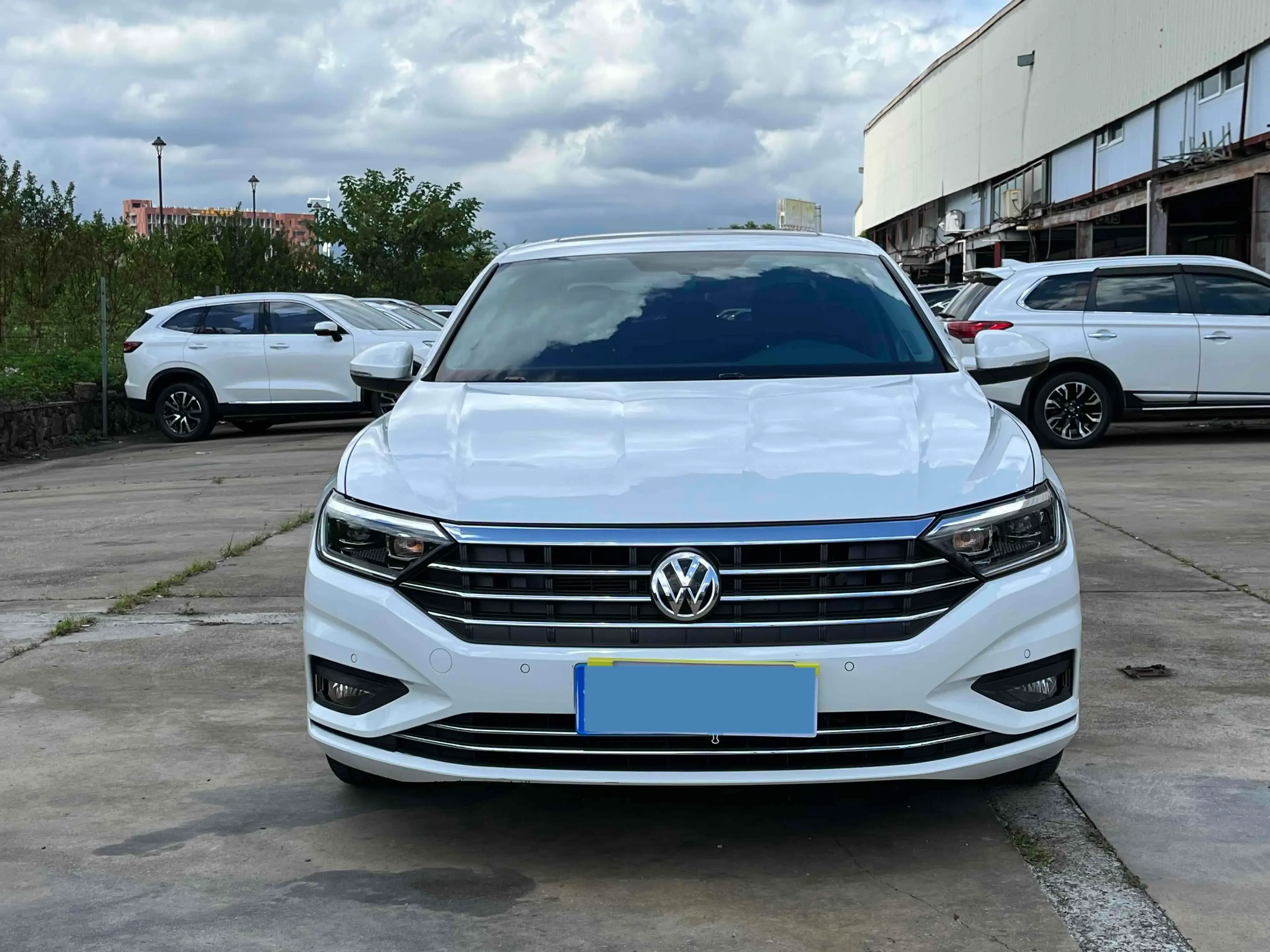 2021 VOLKSWAGEN SAGITAR thumbnail 2