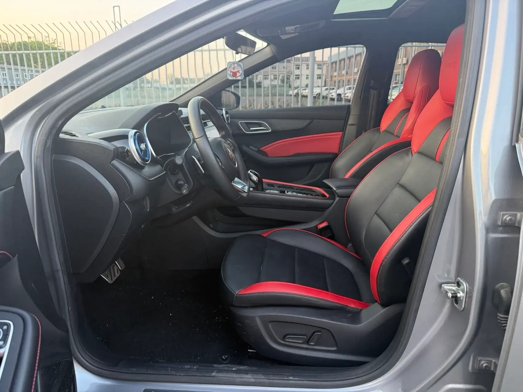 2020 MG MG6 thumbnail 4