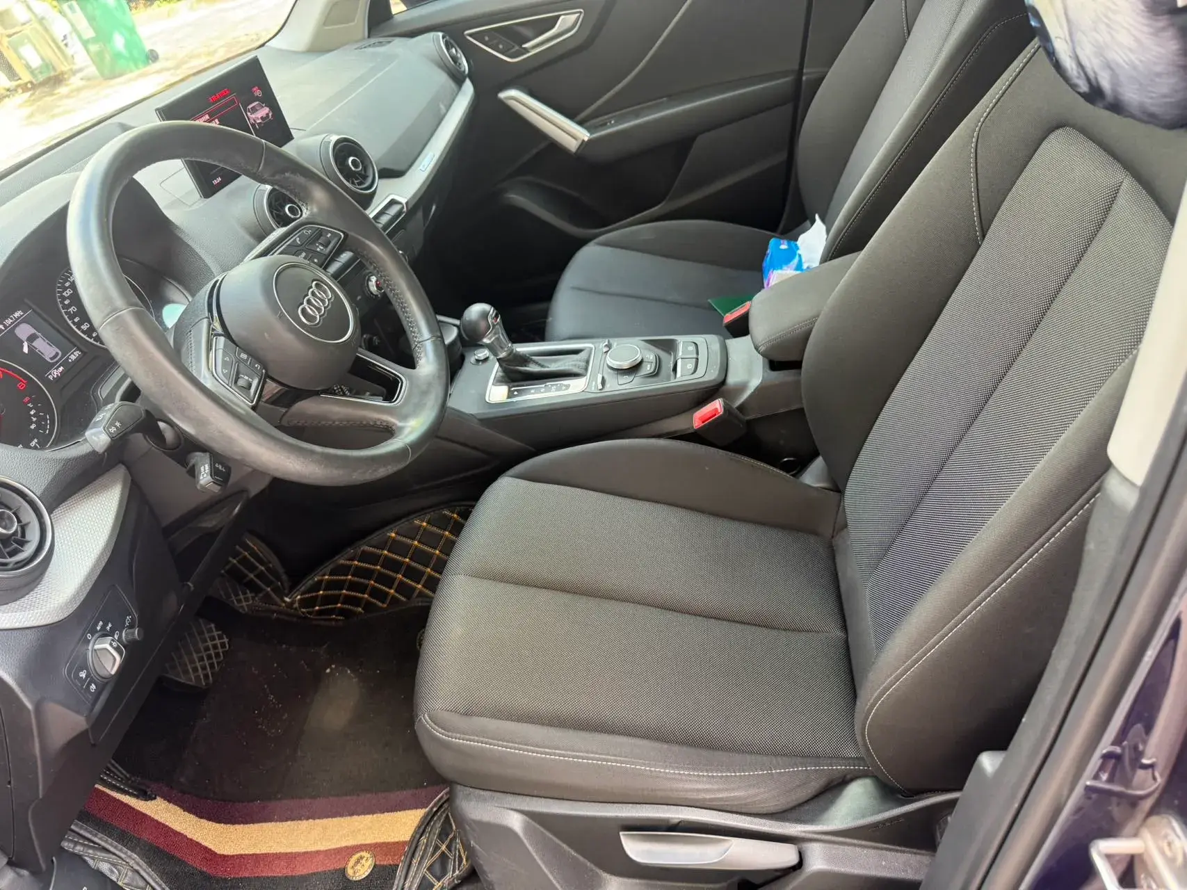 2020 AUDI Q2L thumbnail 2