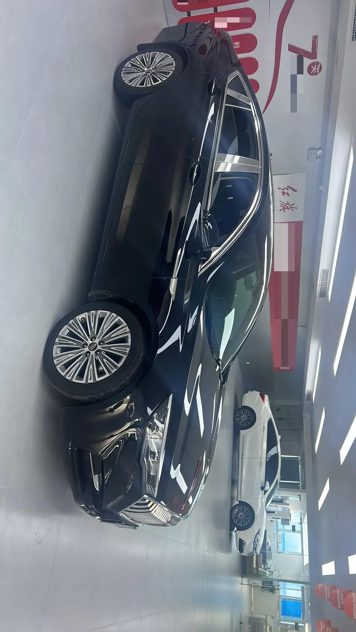 2022 HONGQI H5 thumbnail 4