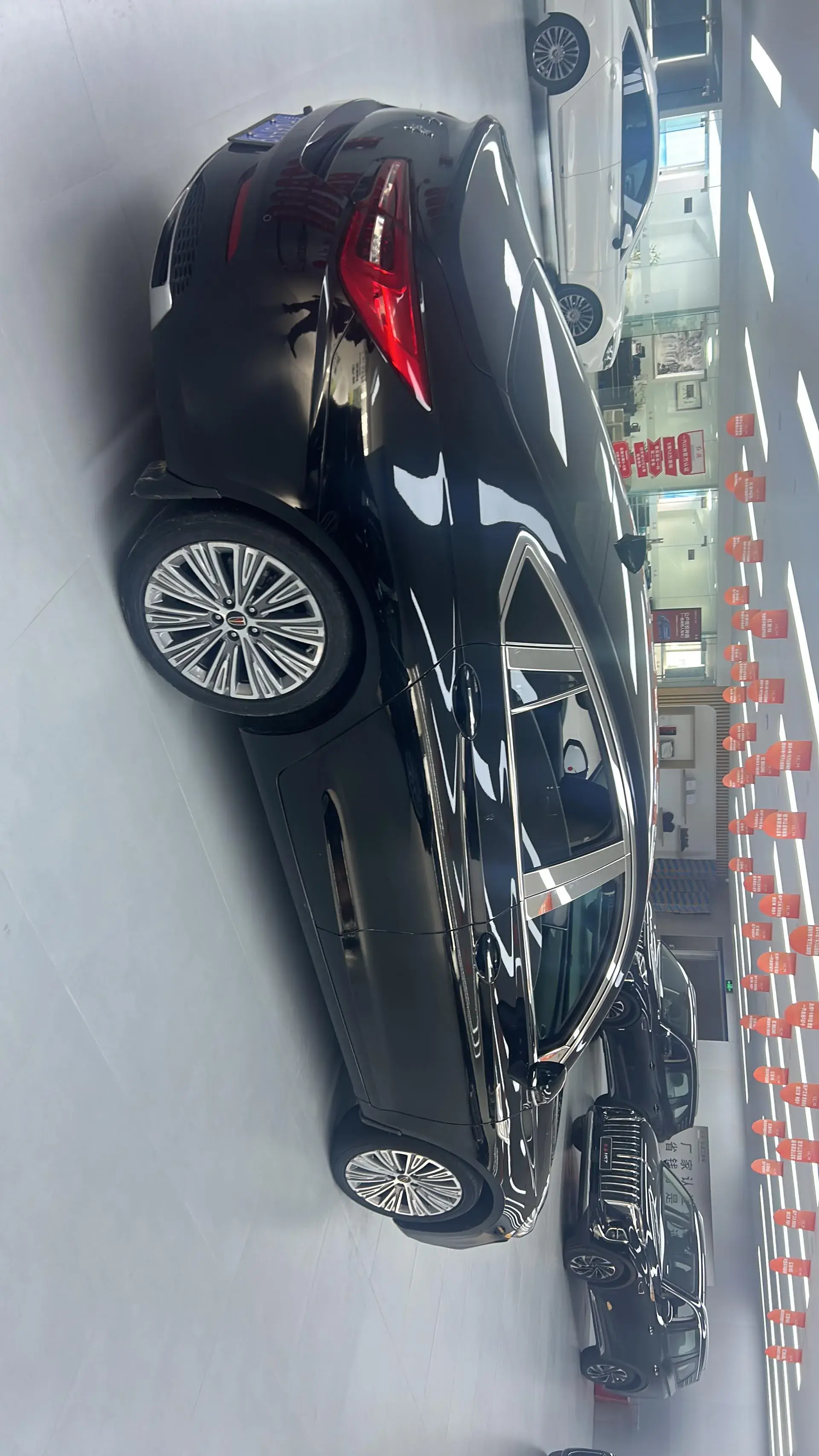 2022 HONGQI H5 thumbnail 3