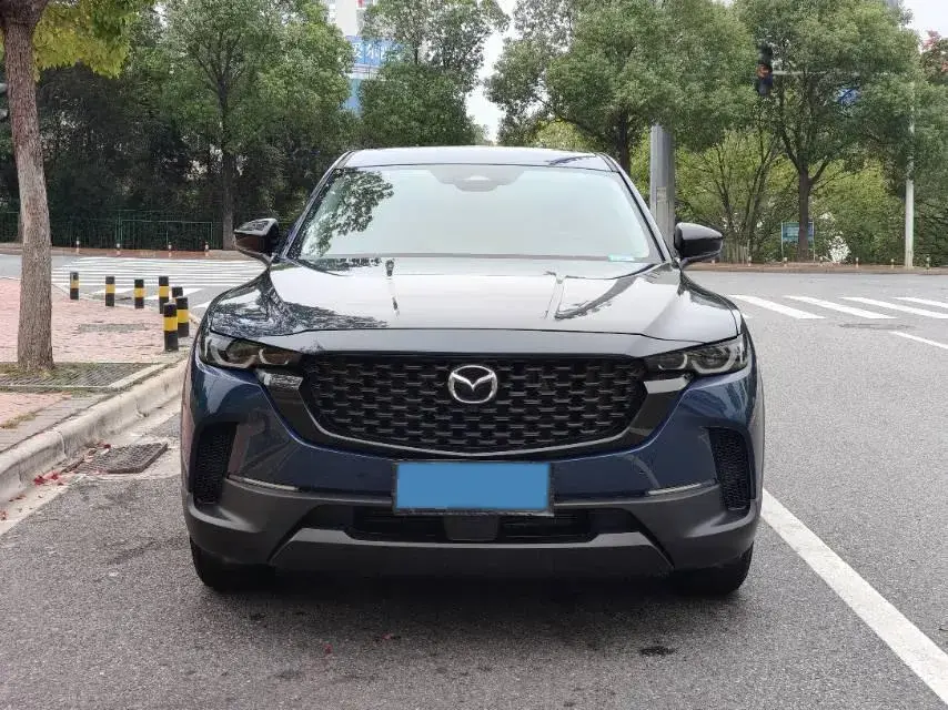 2023 MAZDA CX-50 thumbnail 2
