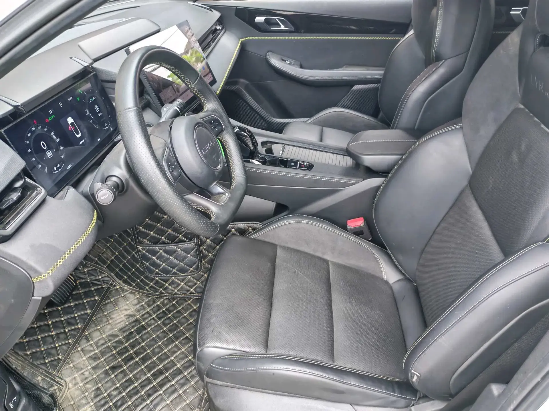 2023 LYNK&CO 03 thumbnail 4