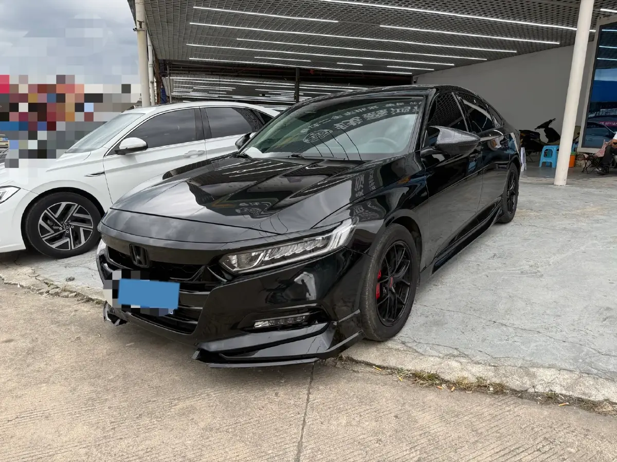 2018 Honda Accord 1.5T 194HP L4 CVT