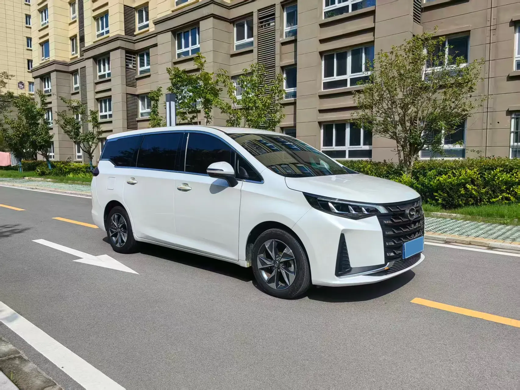 2023 GAC TRUMPCHI thumbnail 3