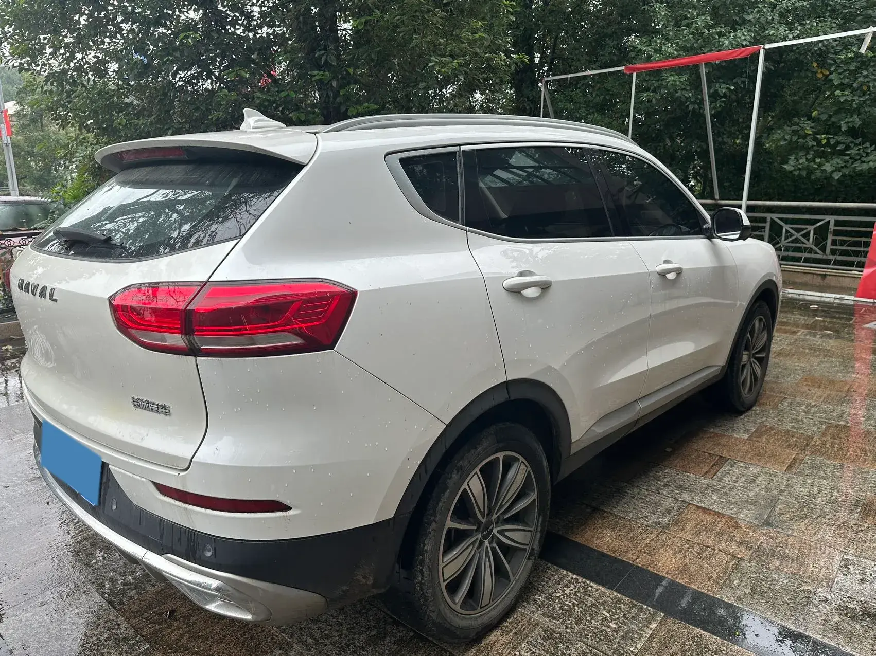 2021 HAVAL H6 thumbnail 3